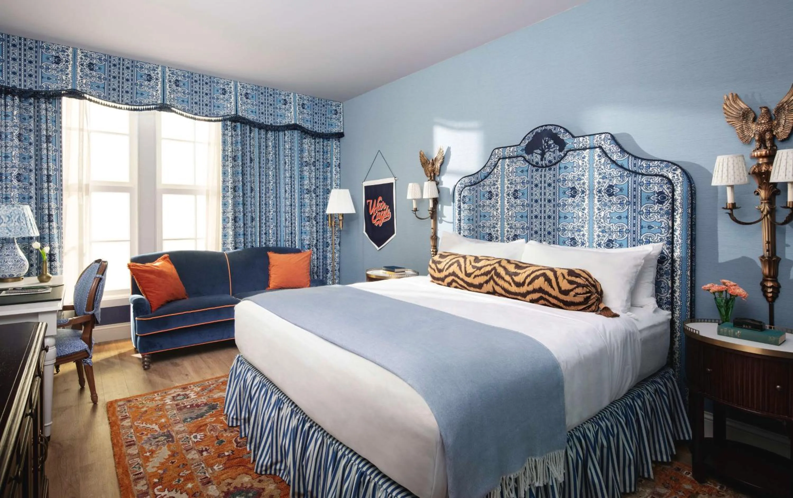 Bed in Graduate by Hilton Auburn, AL