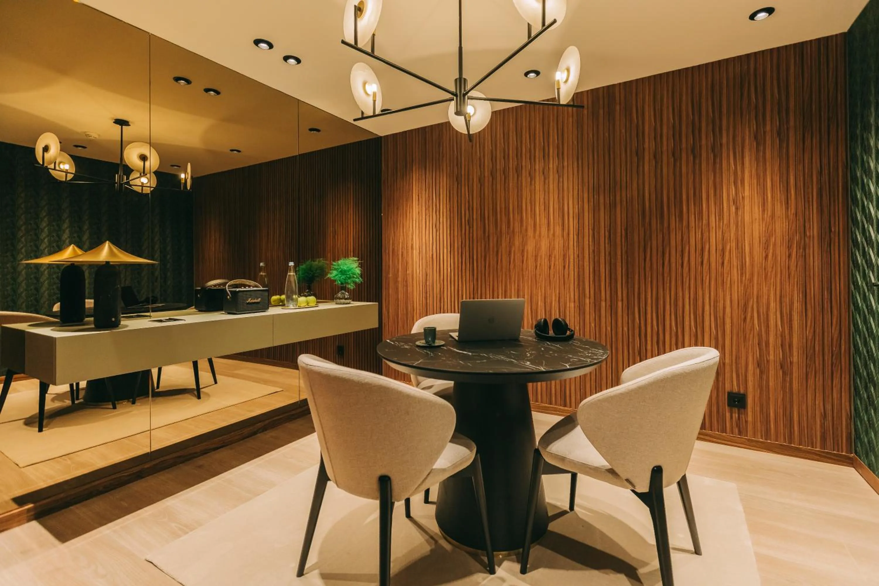 Meeting/conference room in Hotels 705 Porto Prime Home