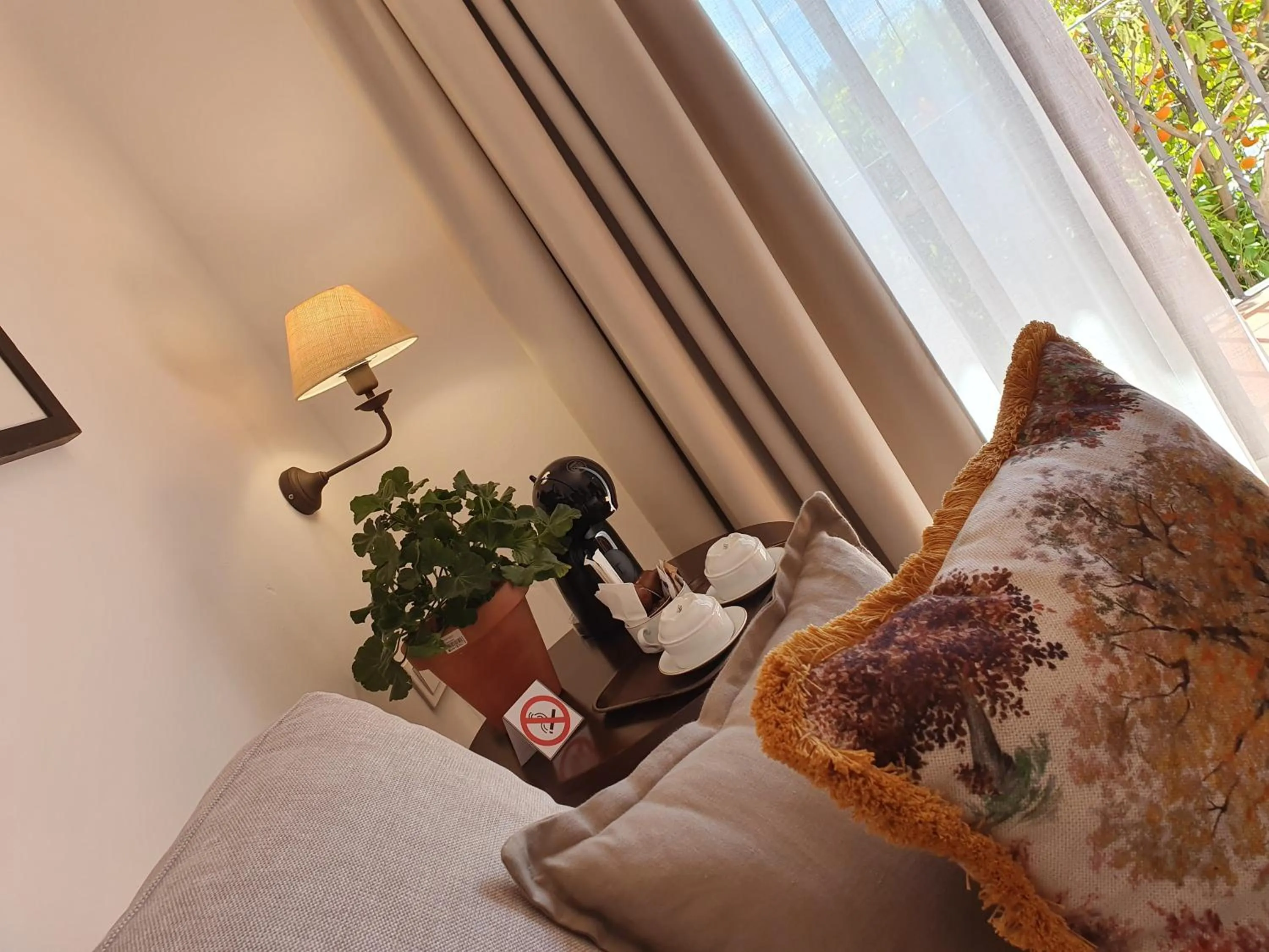 Coffee/tea facilities, Bed in Hotel-Restaurante Casa García Almonaster La Real