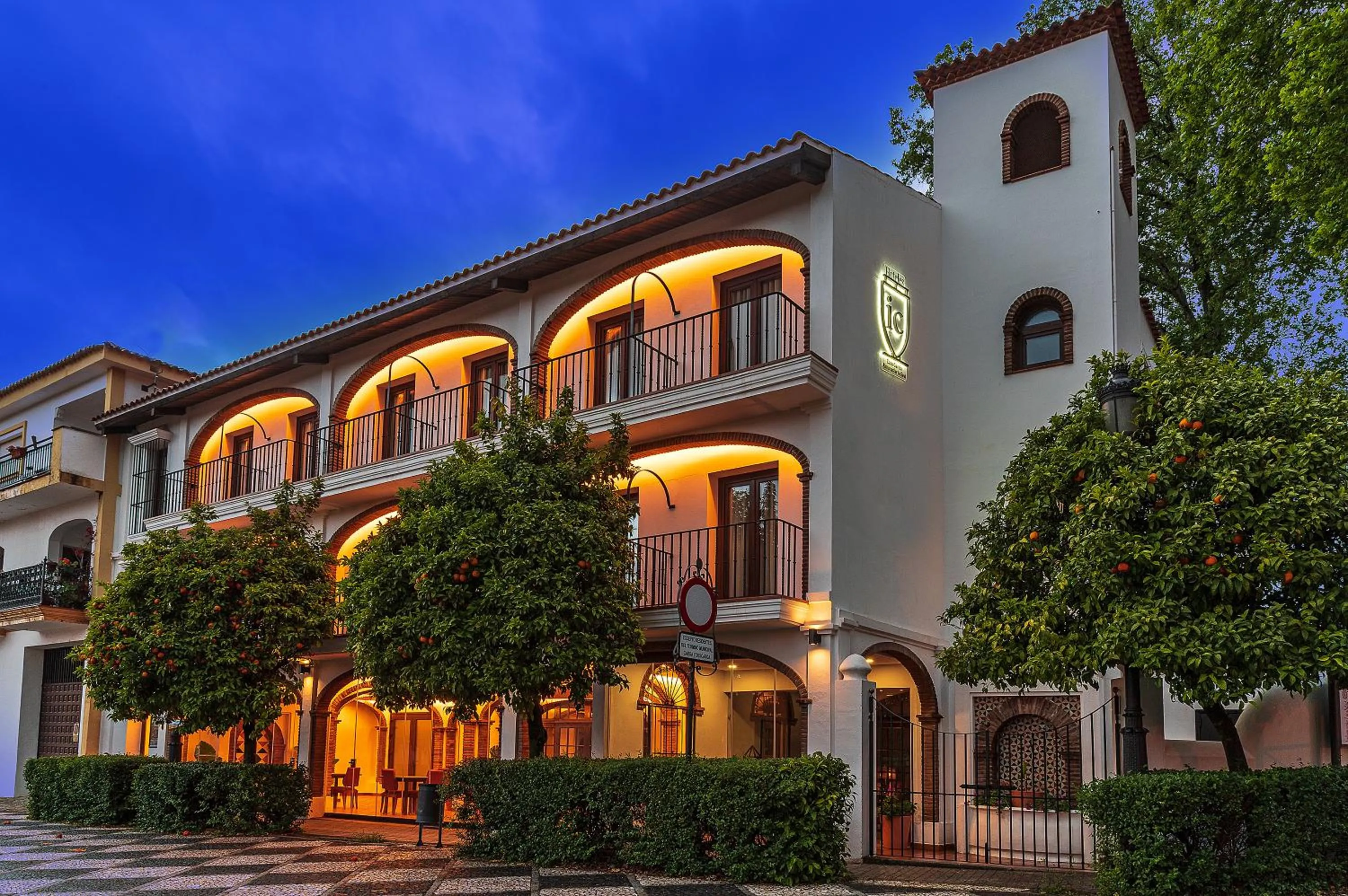 Property building in Hotel-Restaurante Casa García Almonaster La Real