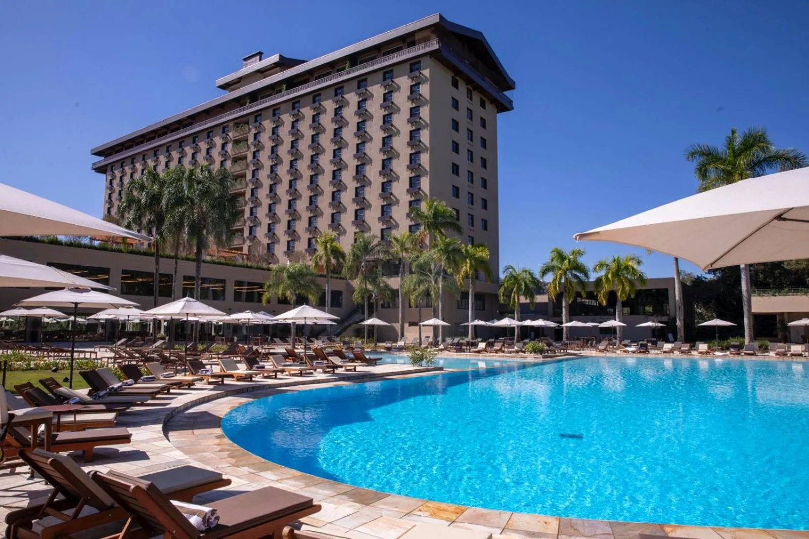 Swimming pool in Bendito Cacao Family Resort