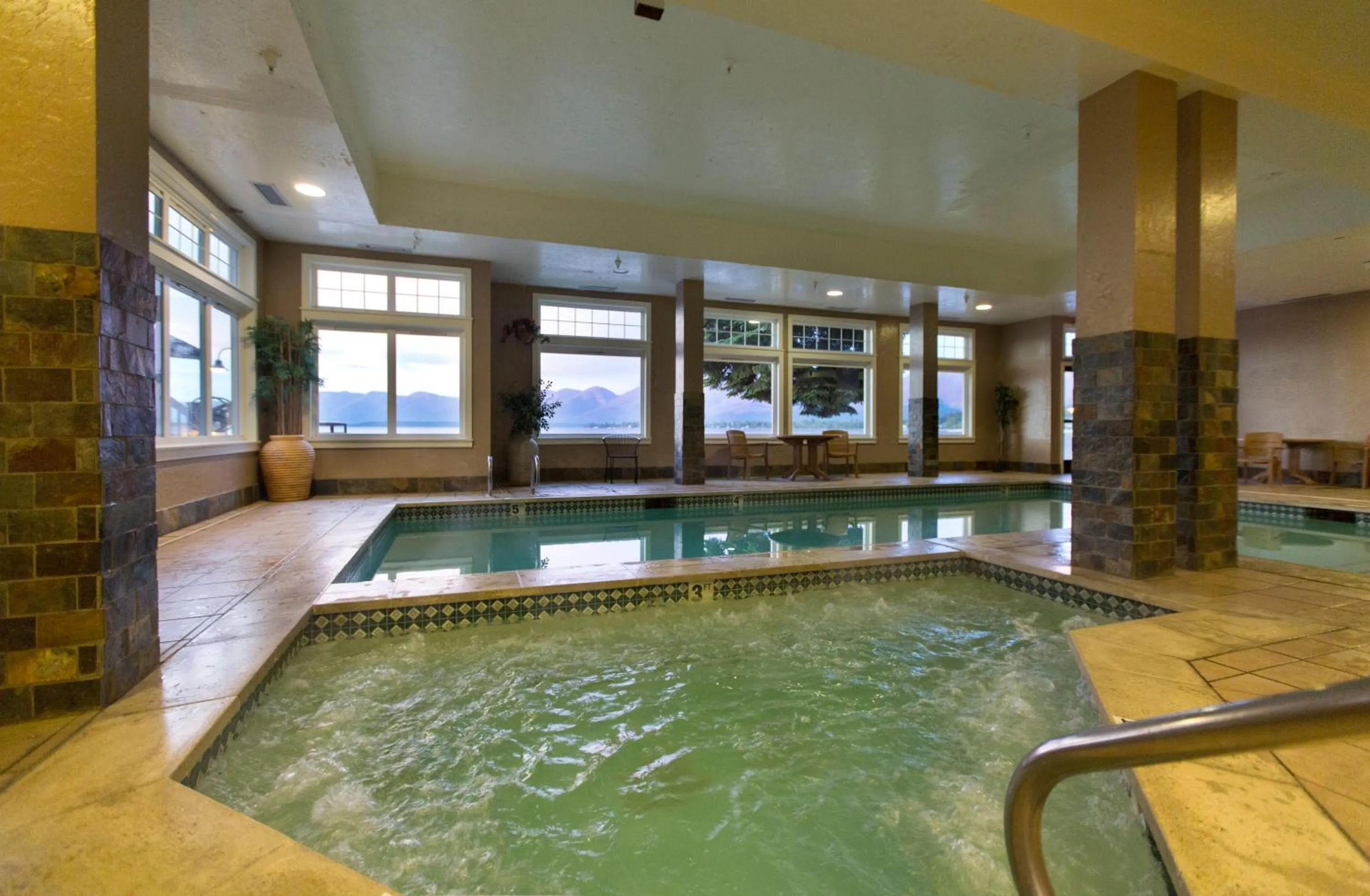 Kwataqnuk Resort & Casino