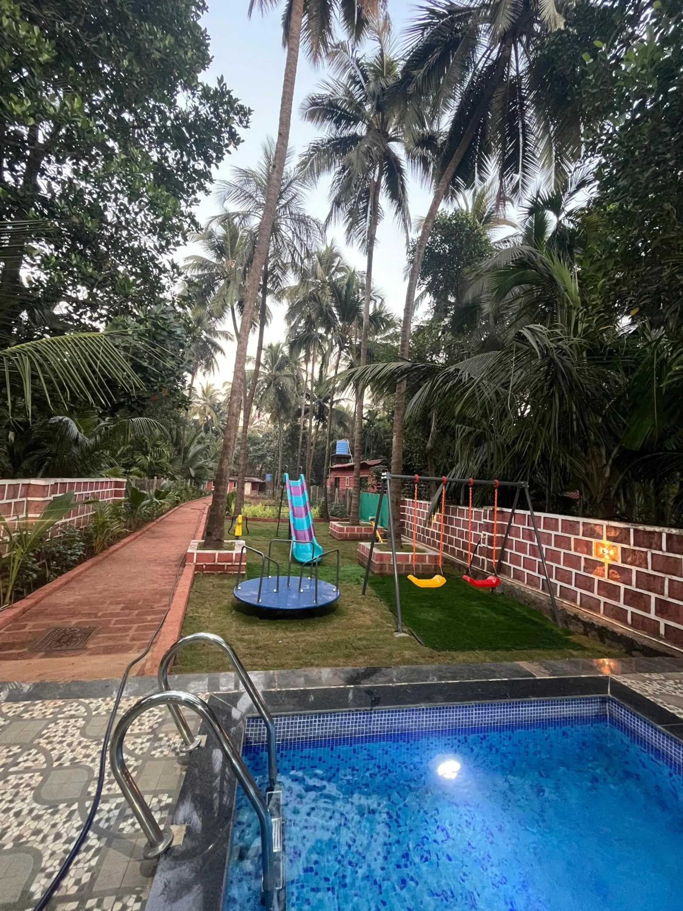 Garden in Hotel Suryaprabha- Near Diveagar Beach