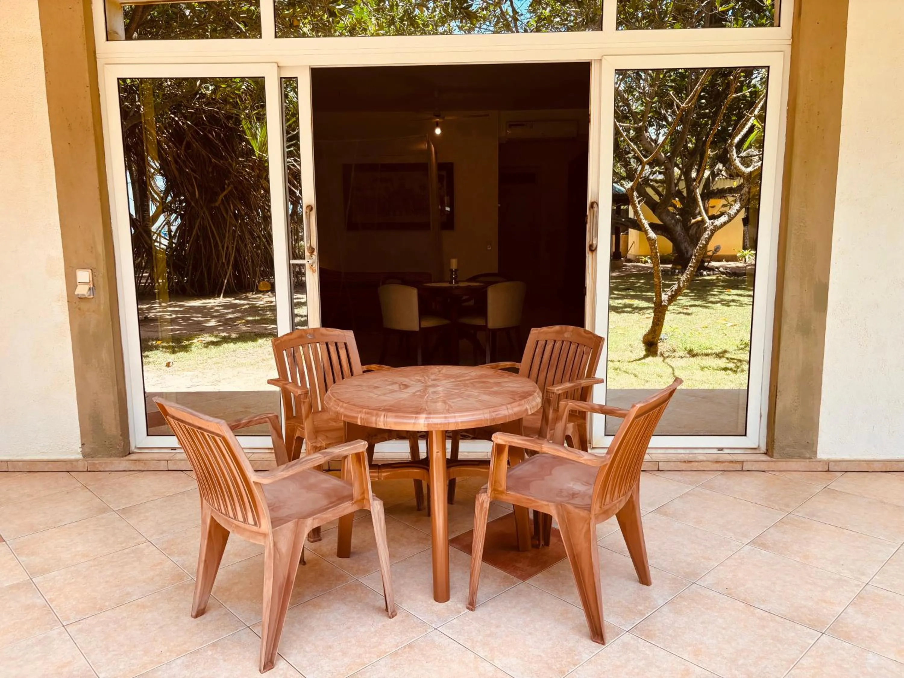 Balcony/Terrace in Raja Beach Hotel