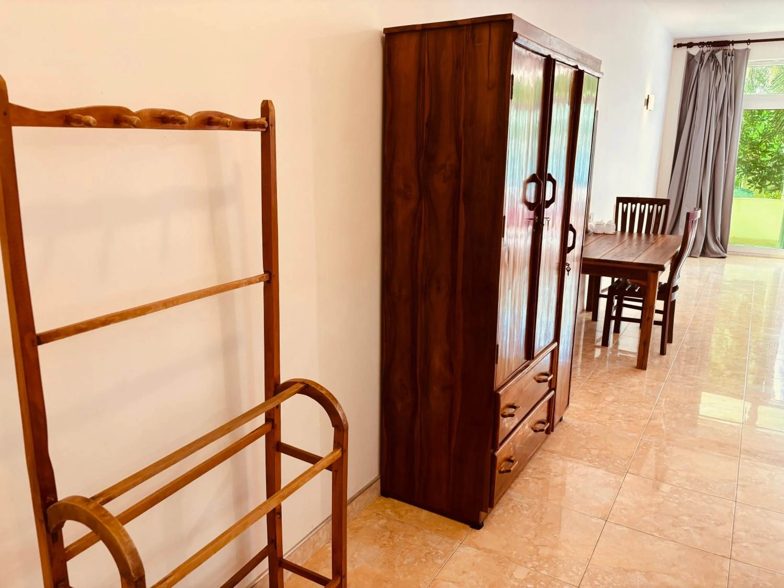 Photo of the whole room in Raja Beach Hotel