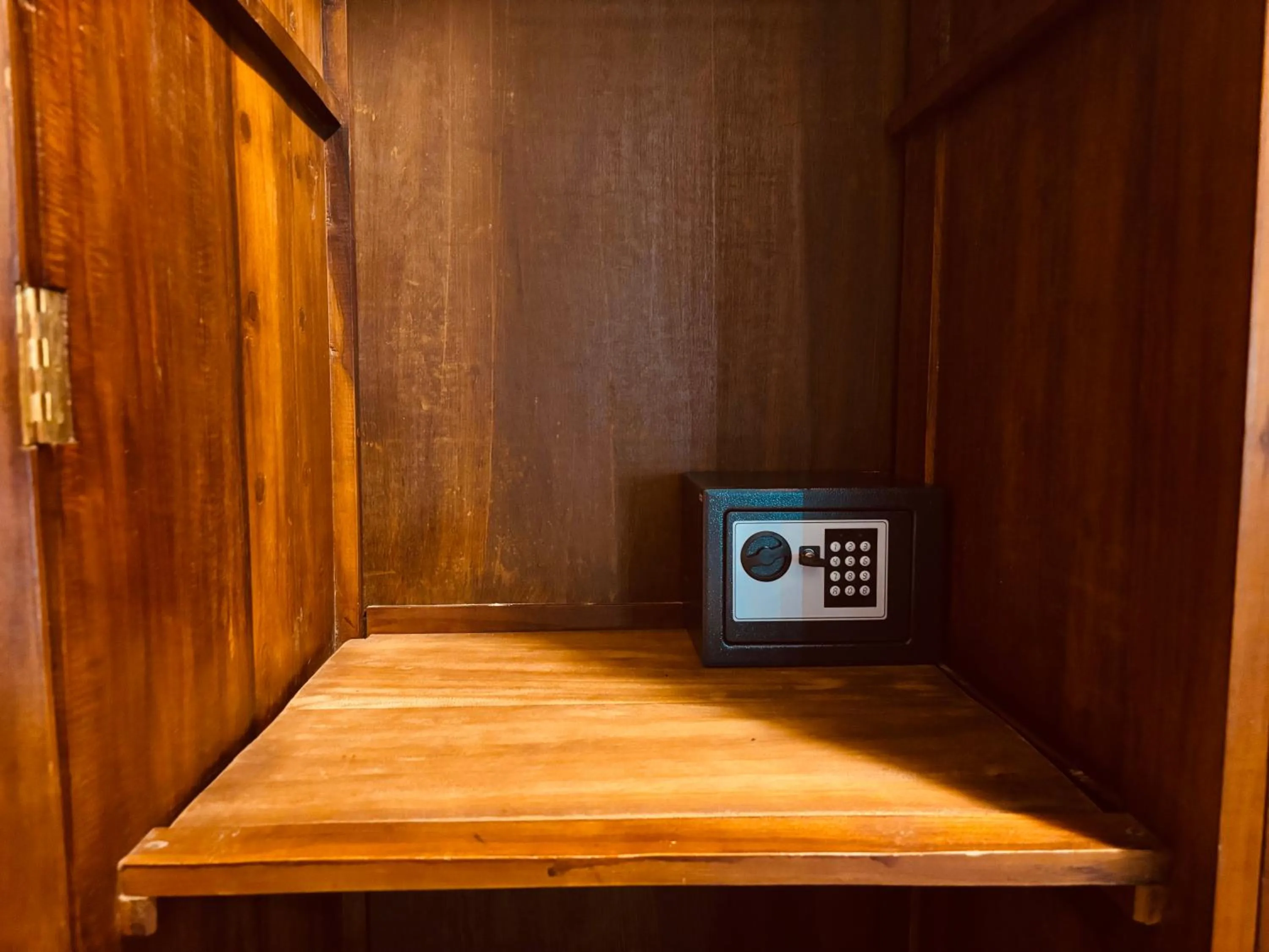 safe in Raja Beach Hotel