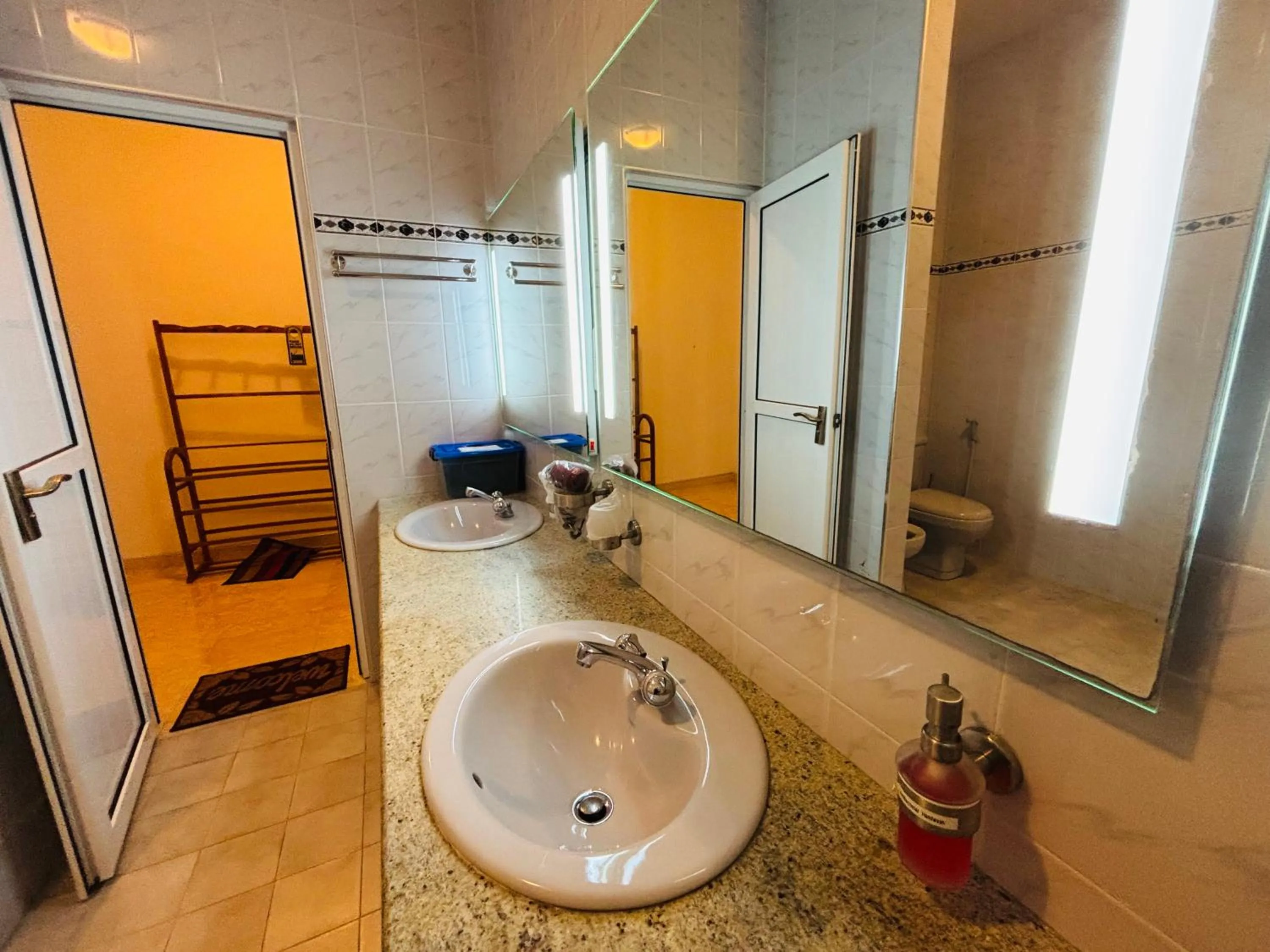 Bathroom in Raja Beach Hotel