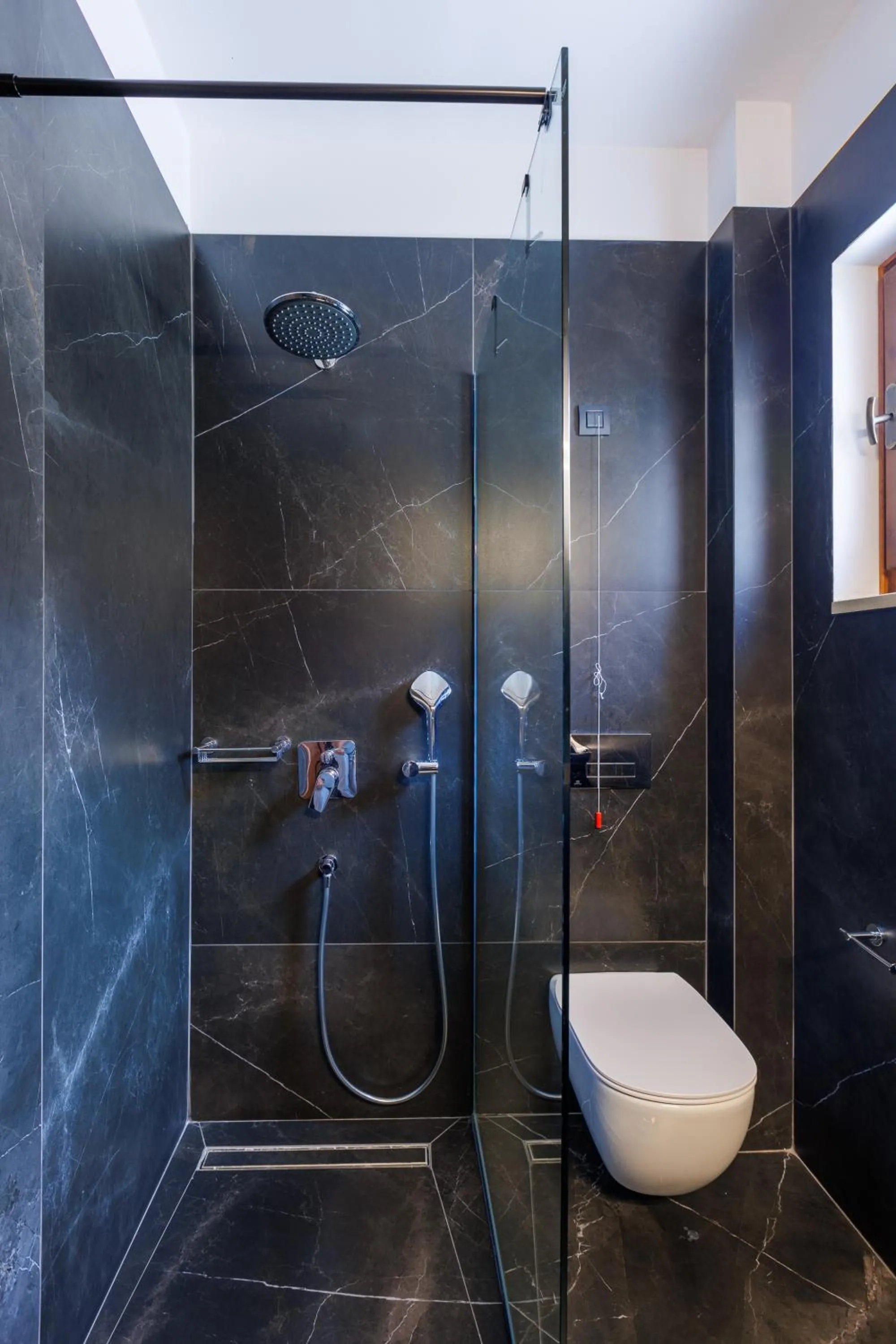 Shower in The View Hotel