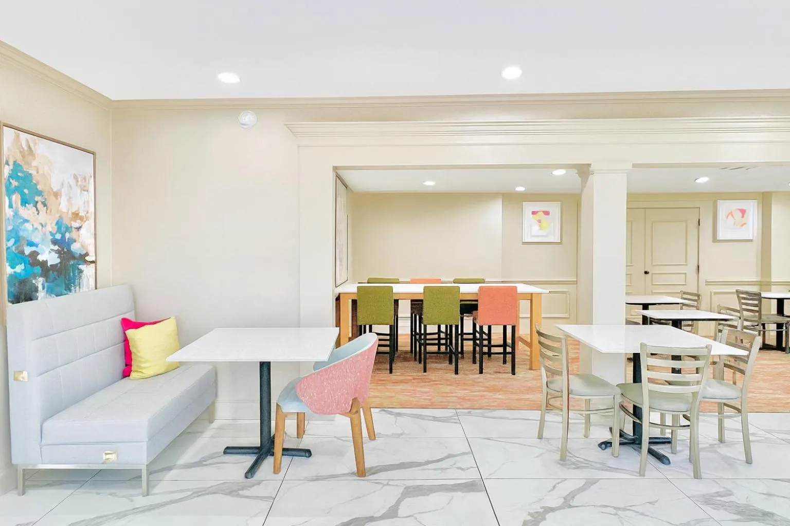 Breakfast in Suburban Studios McDonough South I-75