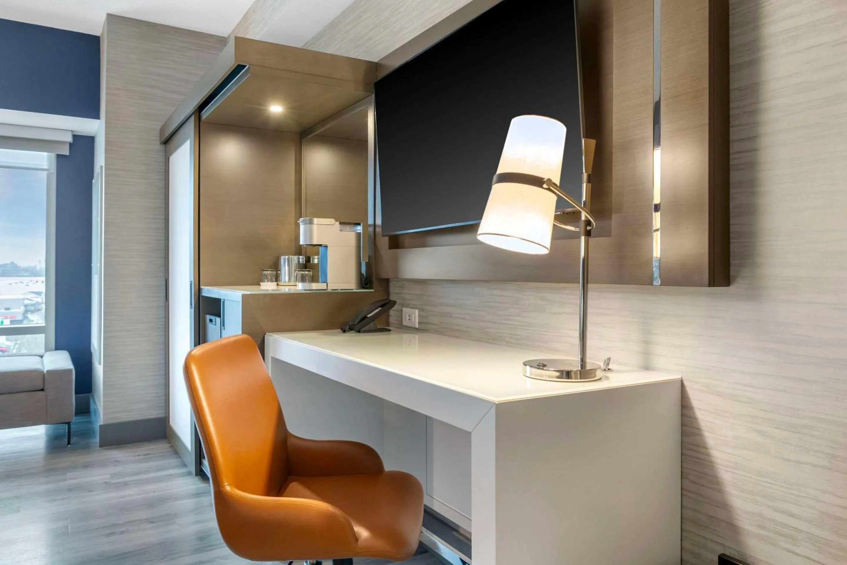 Bedroom in Cambria Hotel Niagara Falls