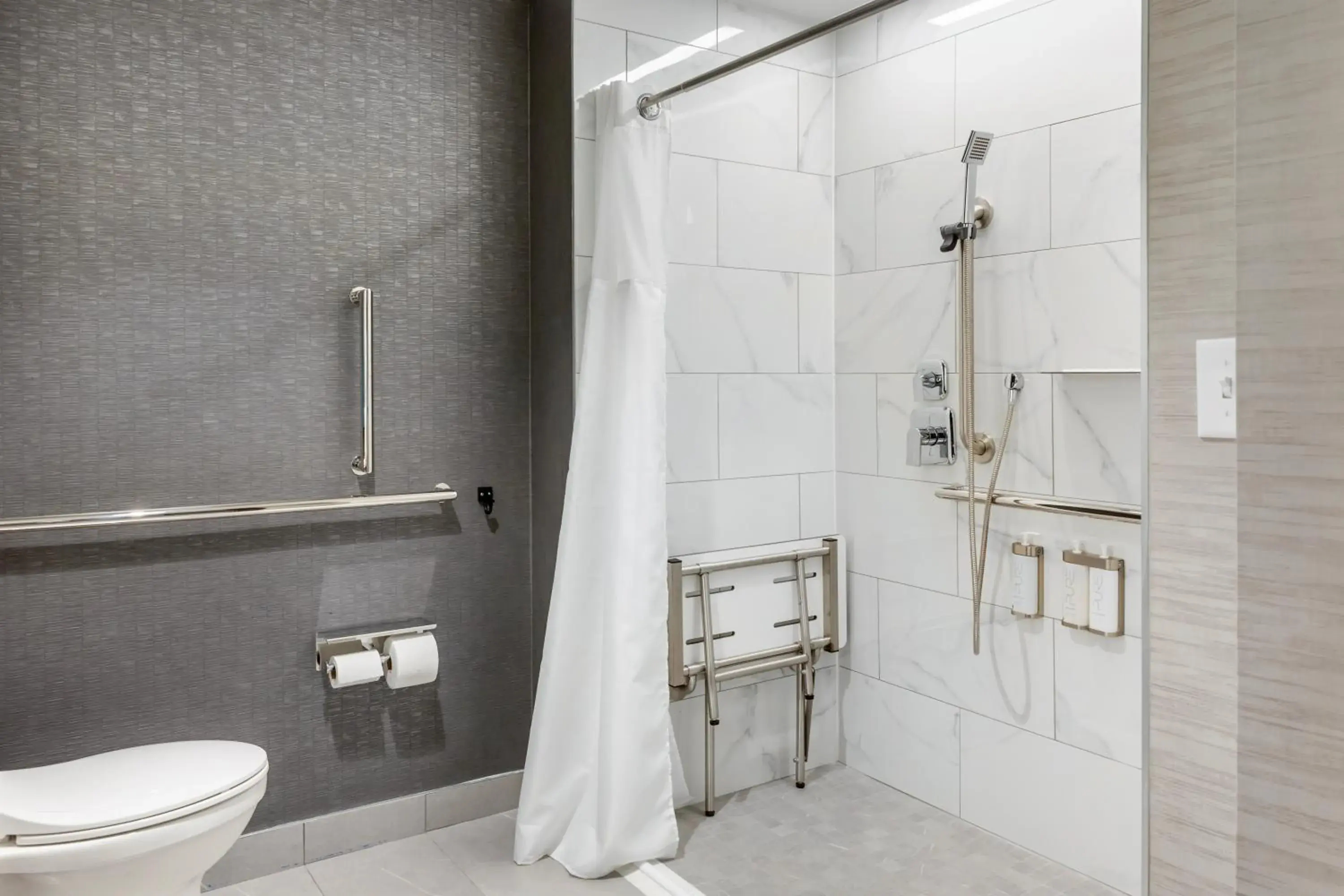 Quadruple Room with Two Queen Beds - Disability Access/Non Smoking in Cambria Hotel Niagara Falls Quadruple Room with Two Queen Beds - Disability Access/Non Smoking in Cambria Hotel Niagara Falls