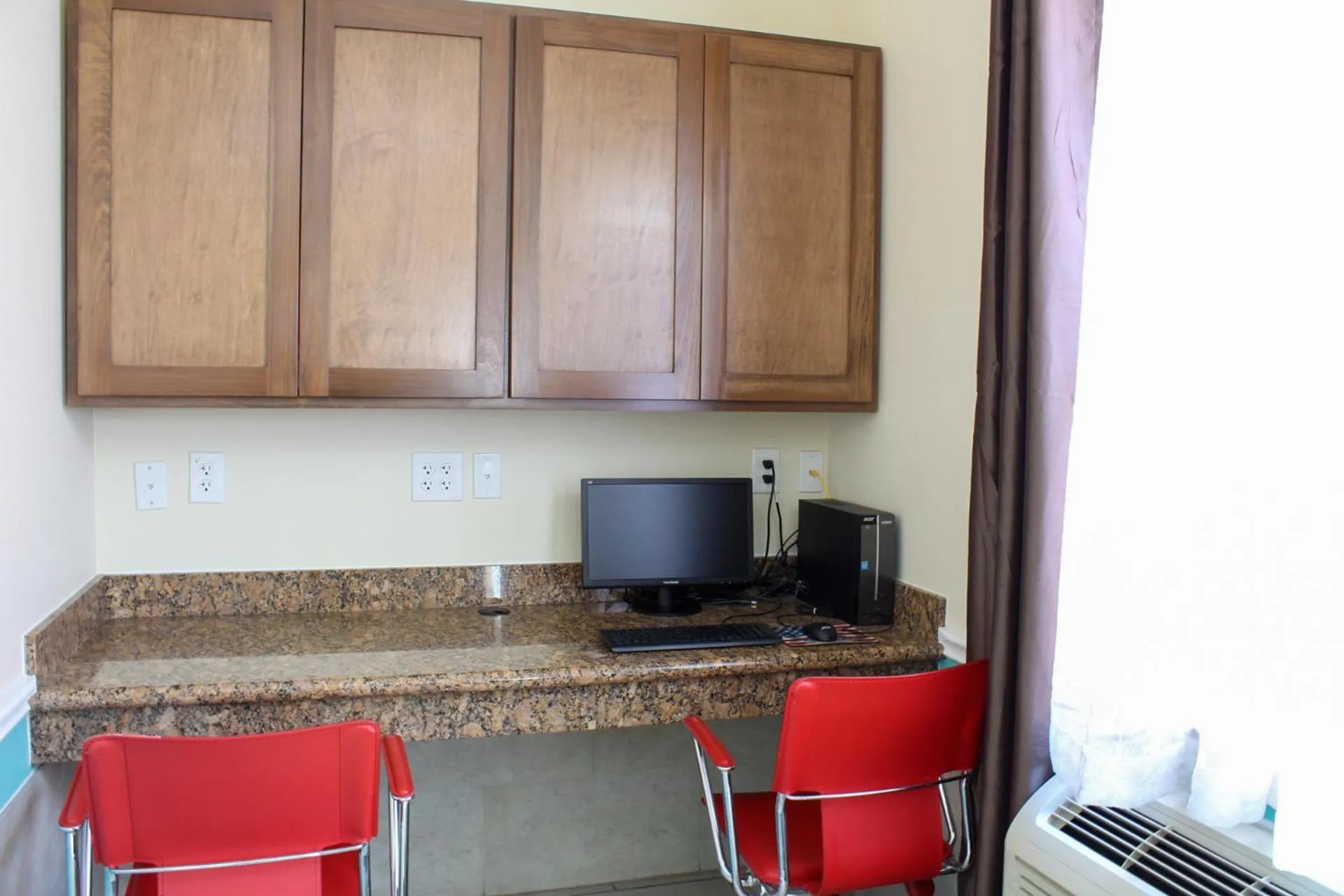 Business facilities in Texas Bungalows Hotel & Hotel Que at Lakeline Austin Cedar Park