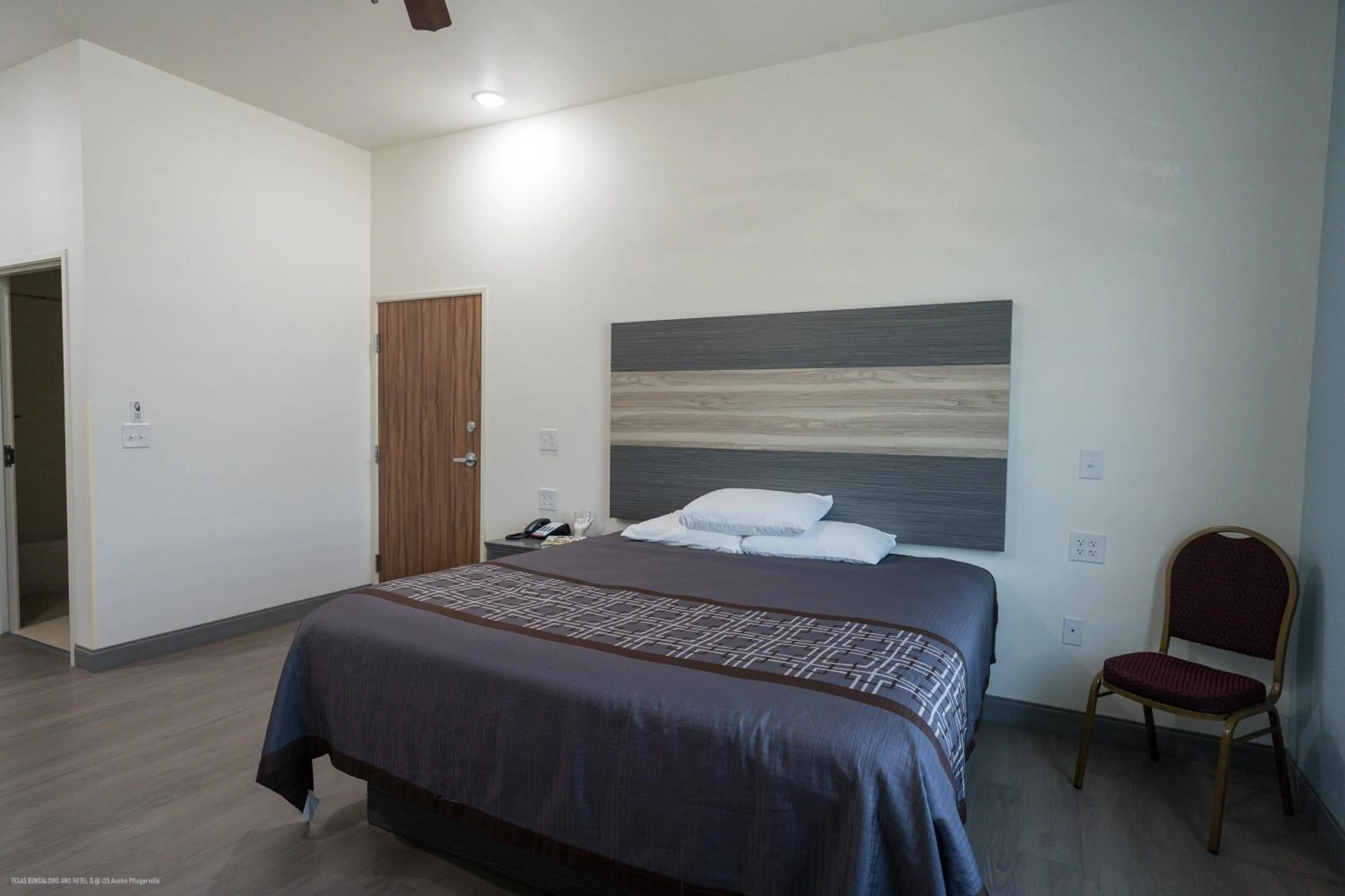 Bed in Texas Bungalows Hotel & Hotel Que at Lakeline Austin Cedar Park