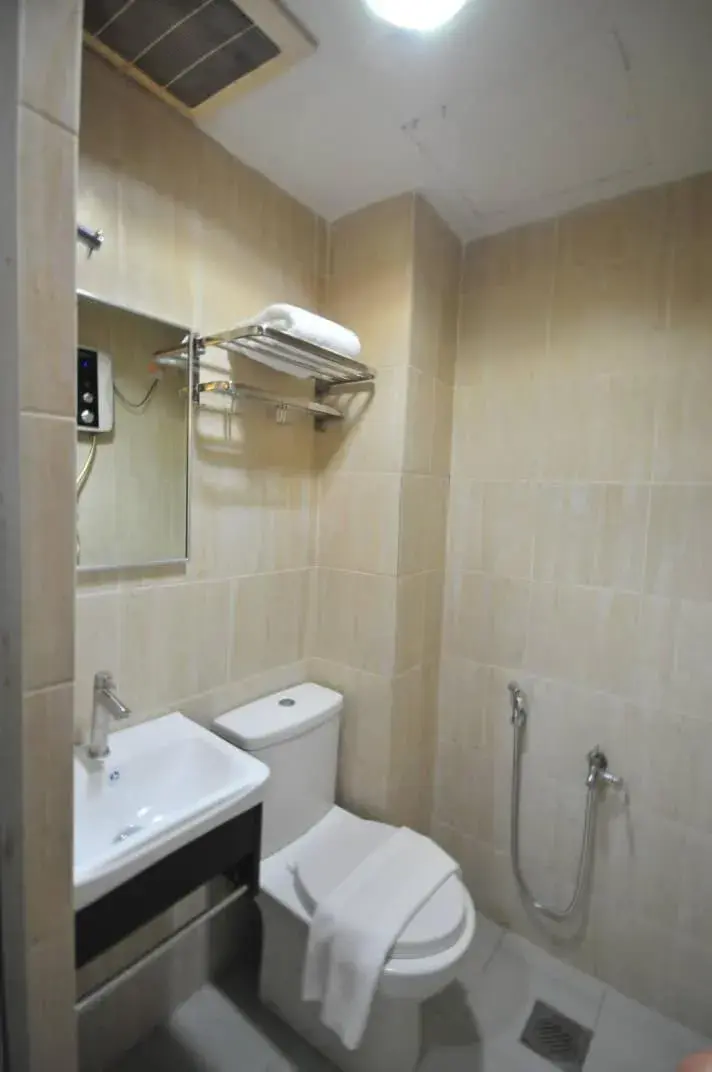 Deluxe Double Room in Living At DSulaiman Hotel Deluxe Double Room in Living At DSulaiman Hotel