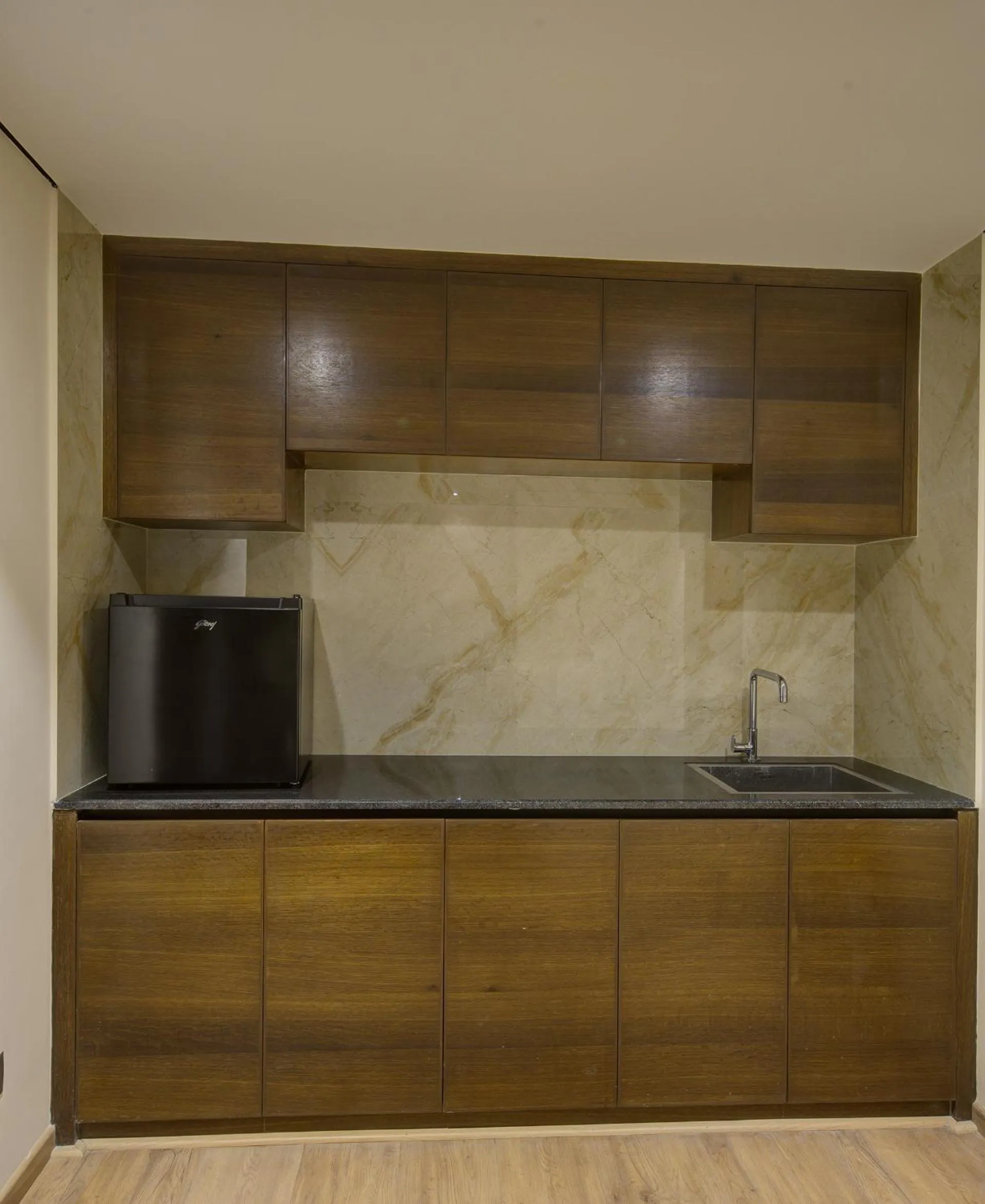 Kitchen or kitchenette in Lance 21 - Ashok Nagar