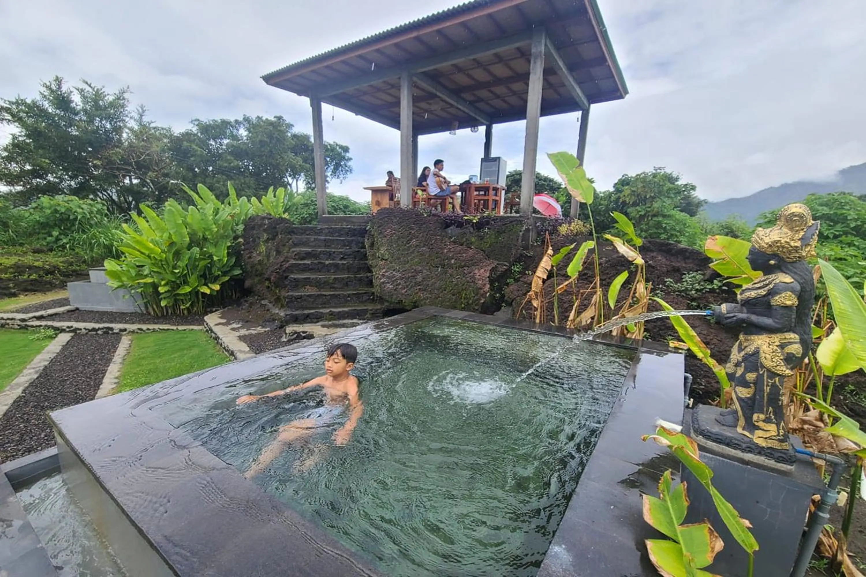 group of guests in Onion Garden And Natural Hotspring