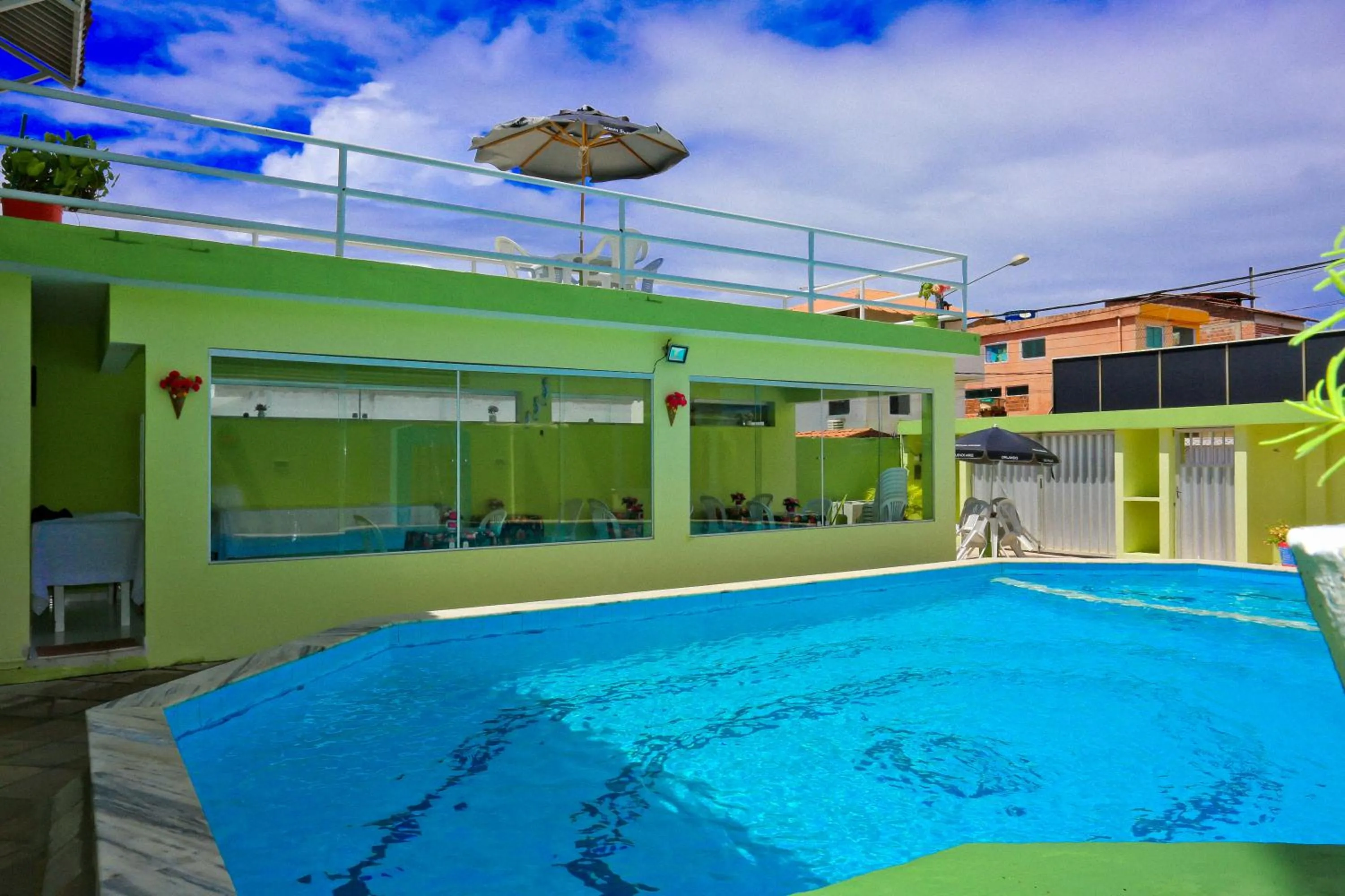 Swimming pool in Pousada Casa Porto