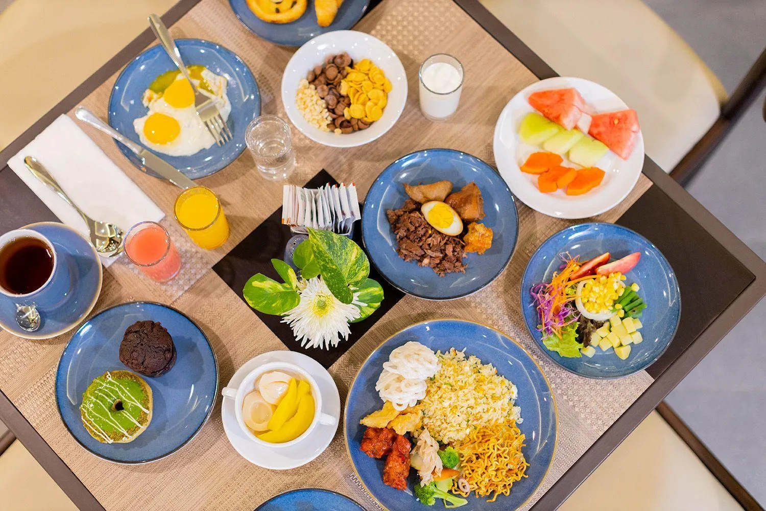 Food in 1O1 STYLE Yogyakarta Malioboro