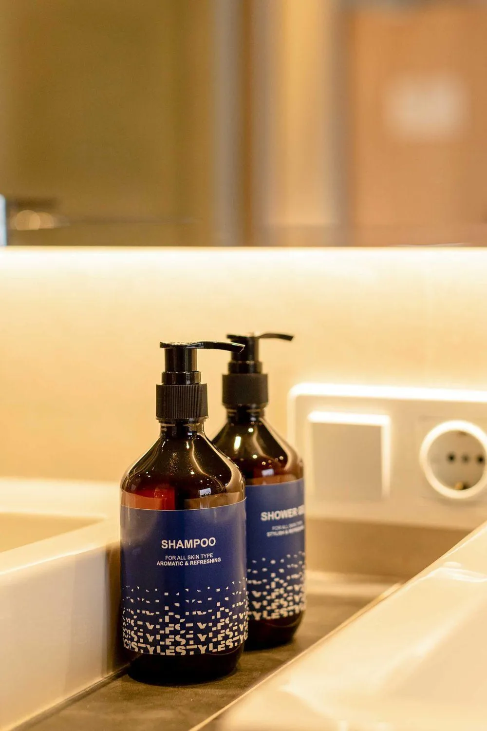 Bathroom in 1O1 STYLE Yogyakarta Malioboro