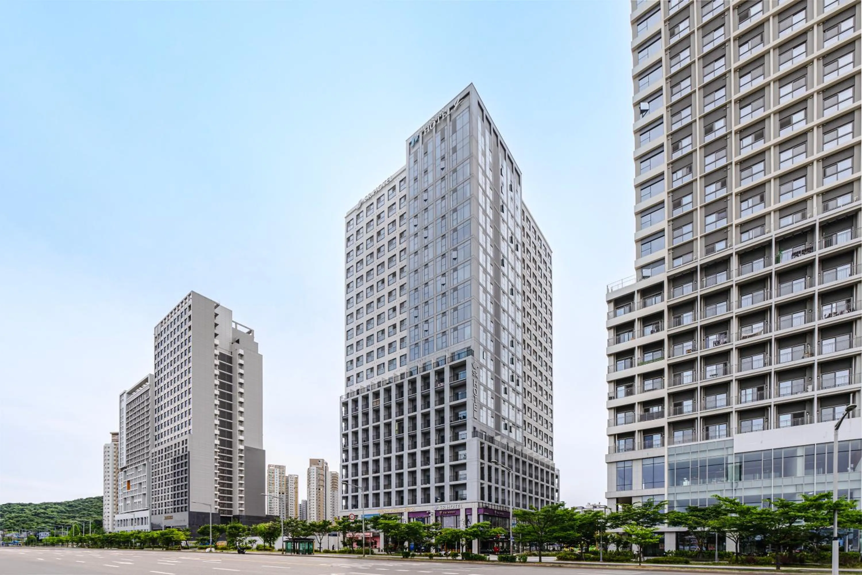 Property building in SR Hotel Yeongjong