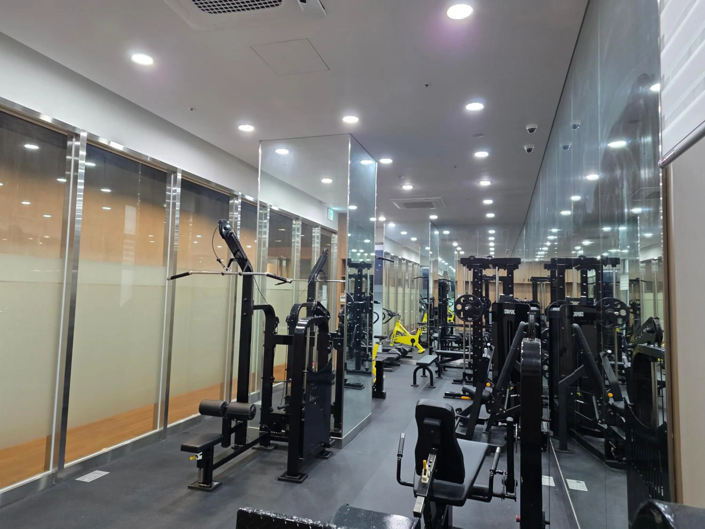 Fitness centre/facilities in SR Hotel Yeongjong