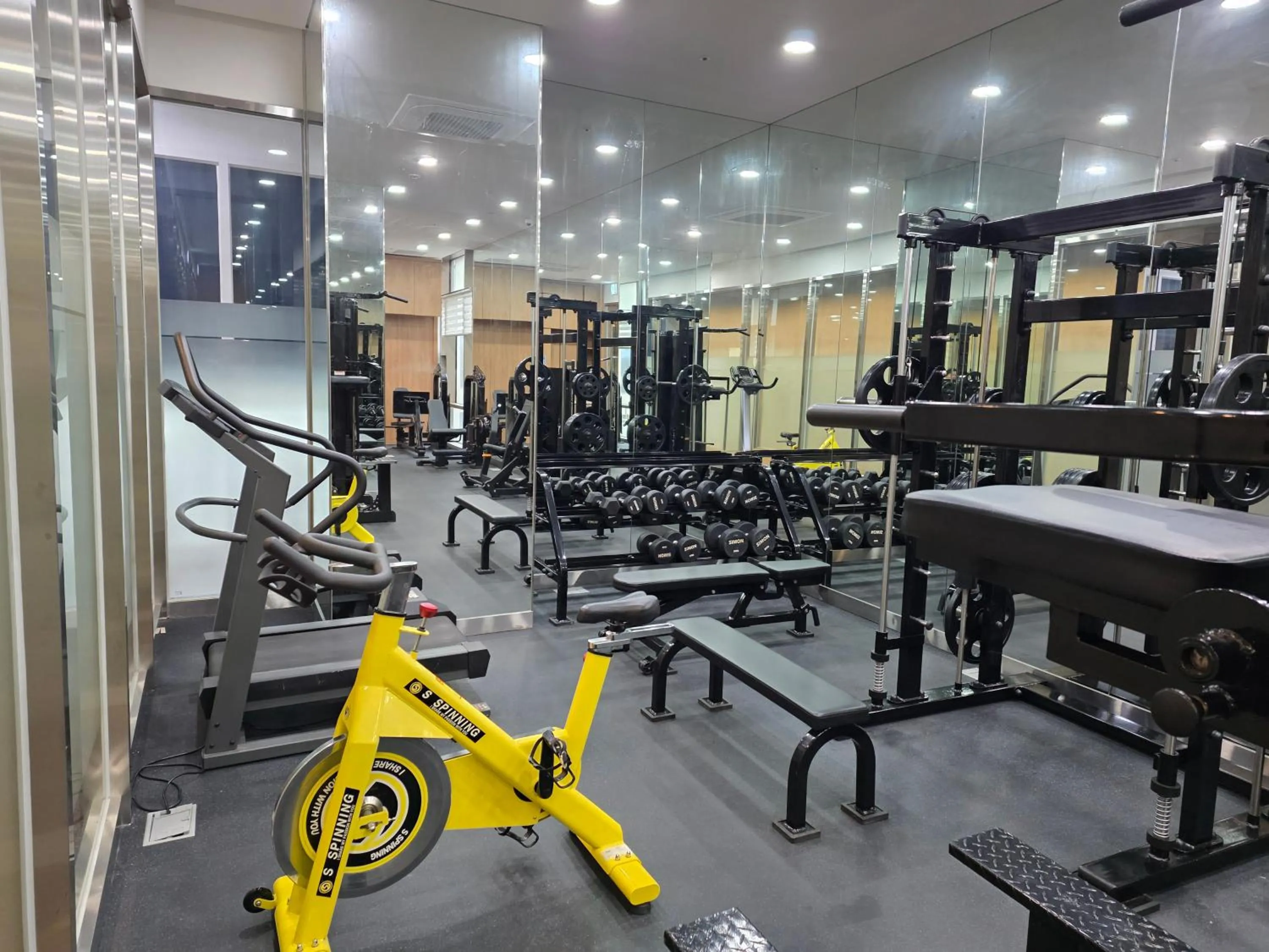 Fitness centre/facilities in SR Hotel Yeongjong