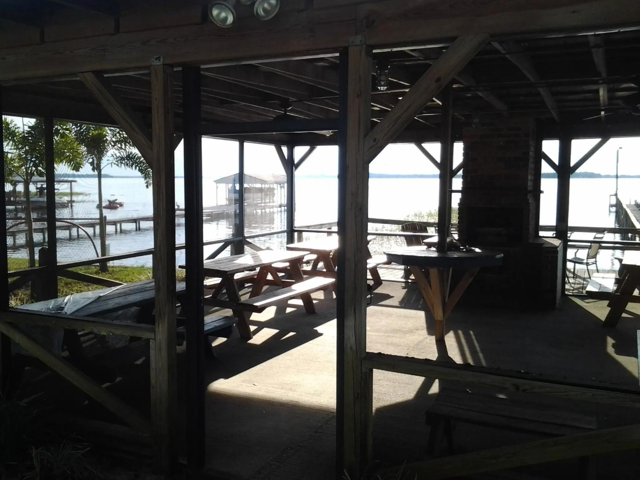 Banquet/Function facilities in Lakeside Inn and Cafe