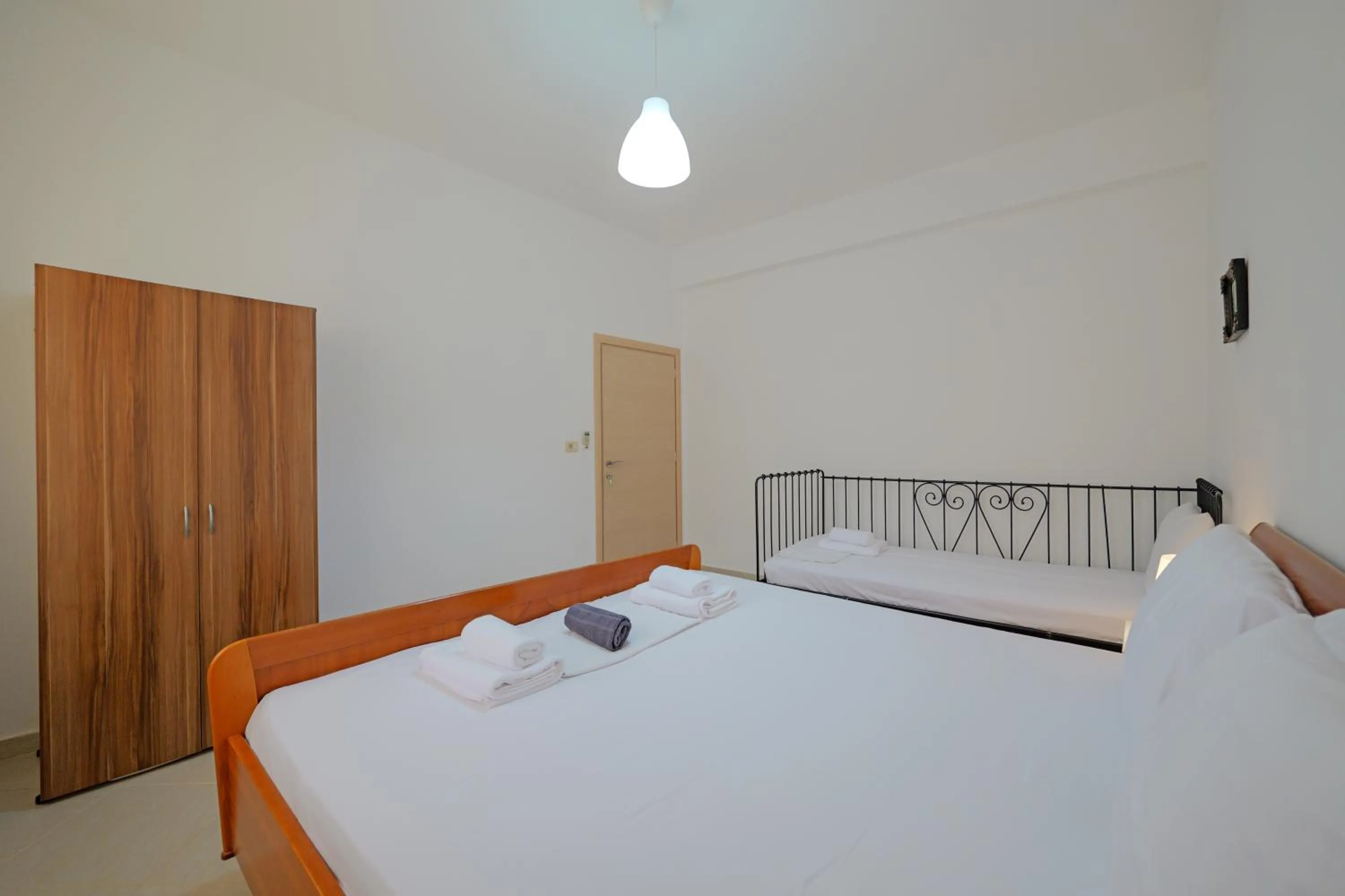 Photo of the whole room, Bed in Central Garden Sofia 1- Free Parking