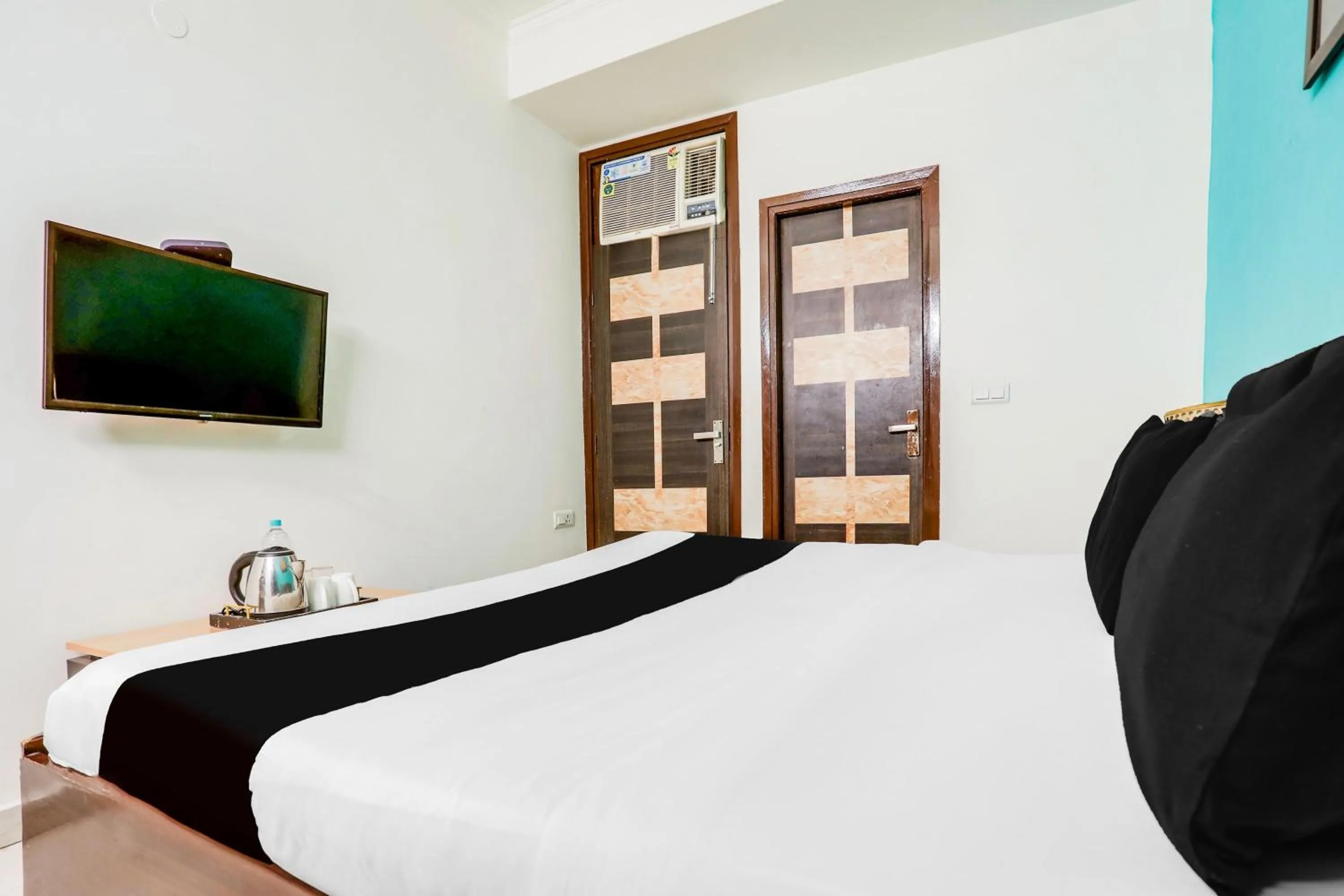 Bedroom, Bed in Hotel O KD Plaza 6