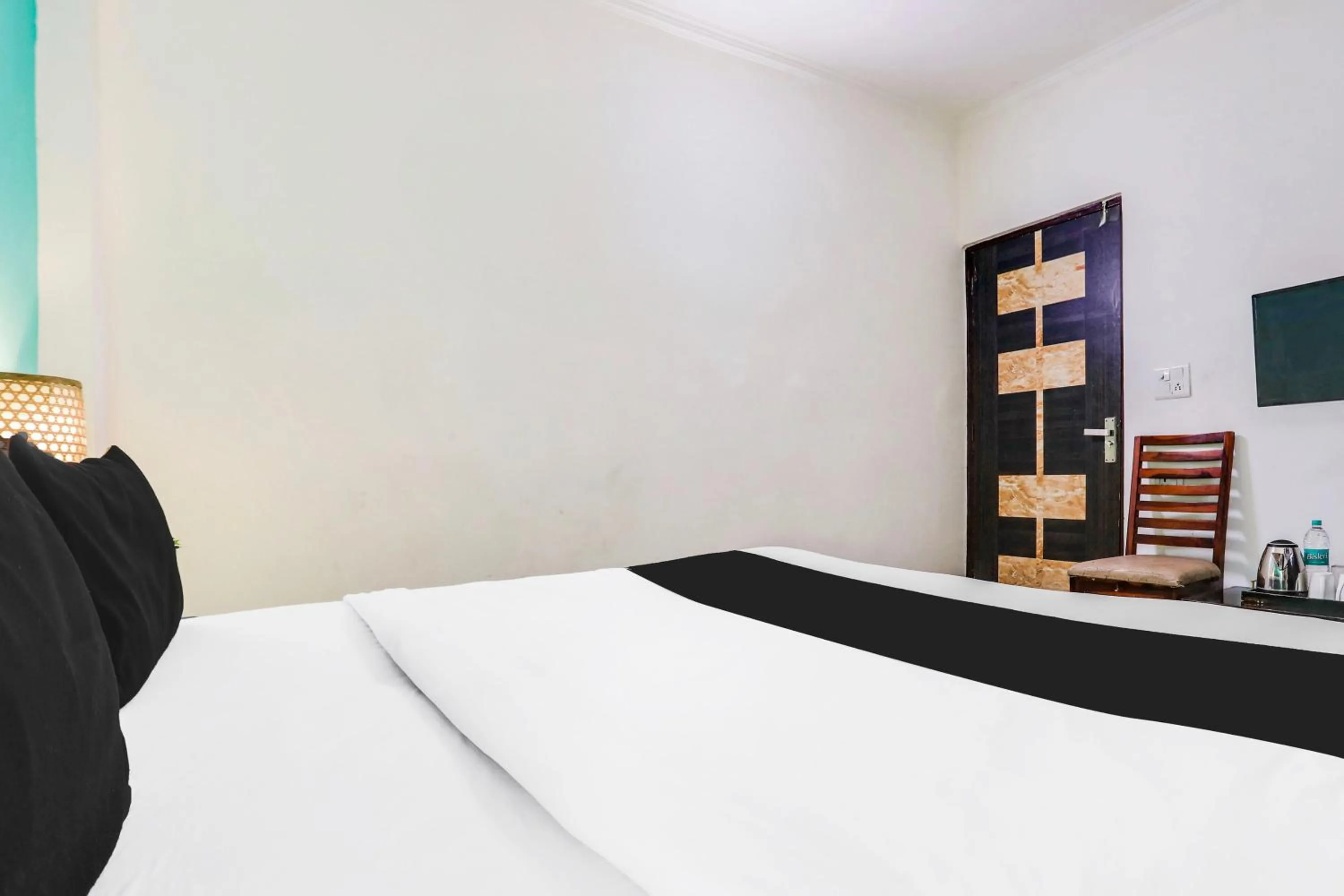 Bedroom, Bed in Hotel O KD Plaza 6