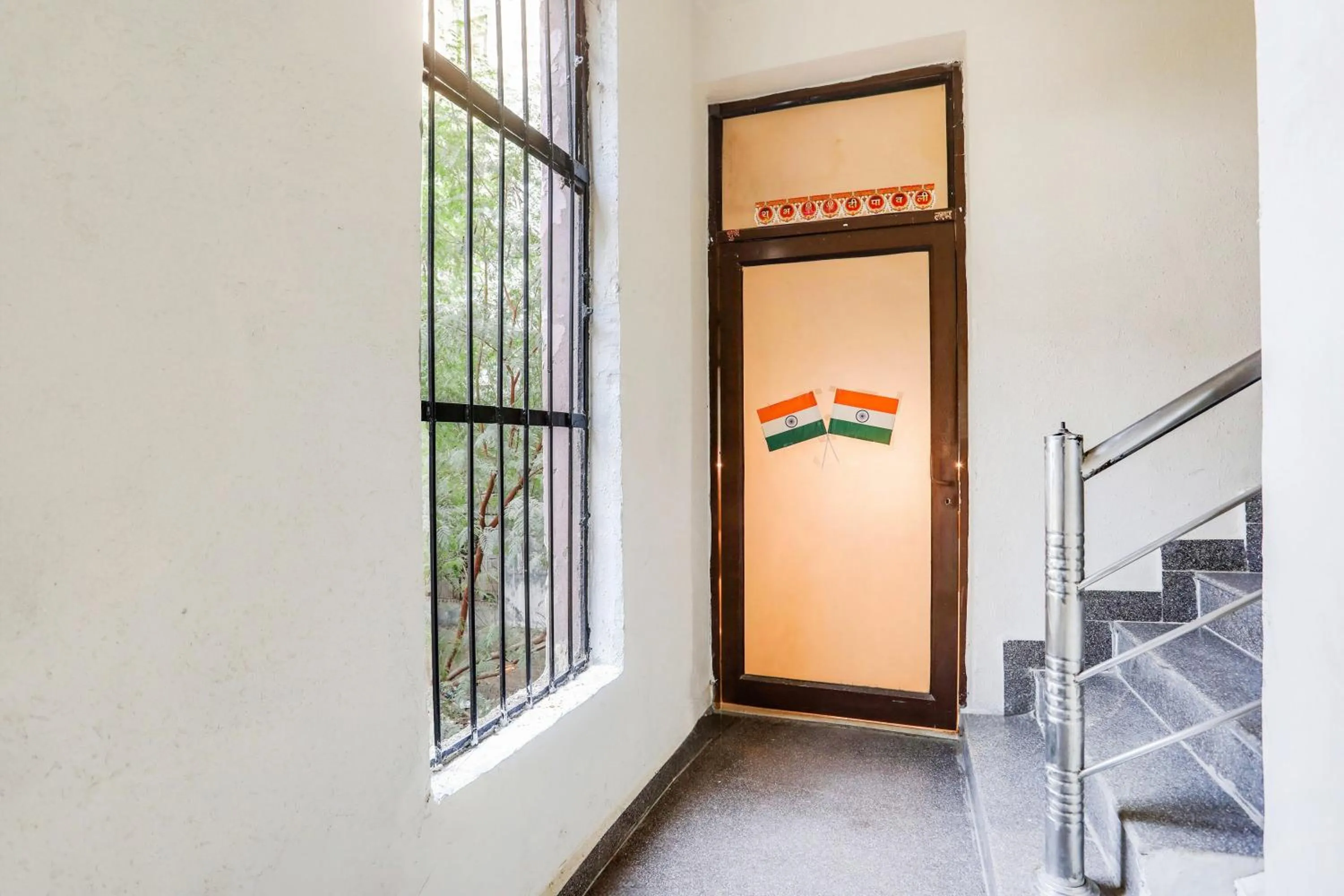 Facade/entrance in Hotel O KD Plaza 6