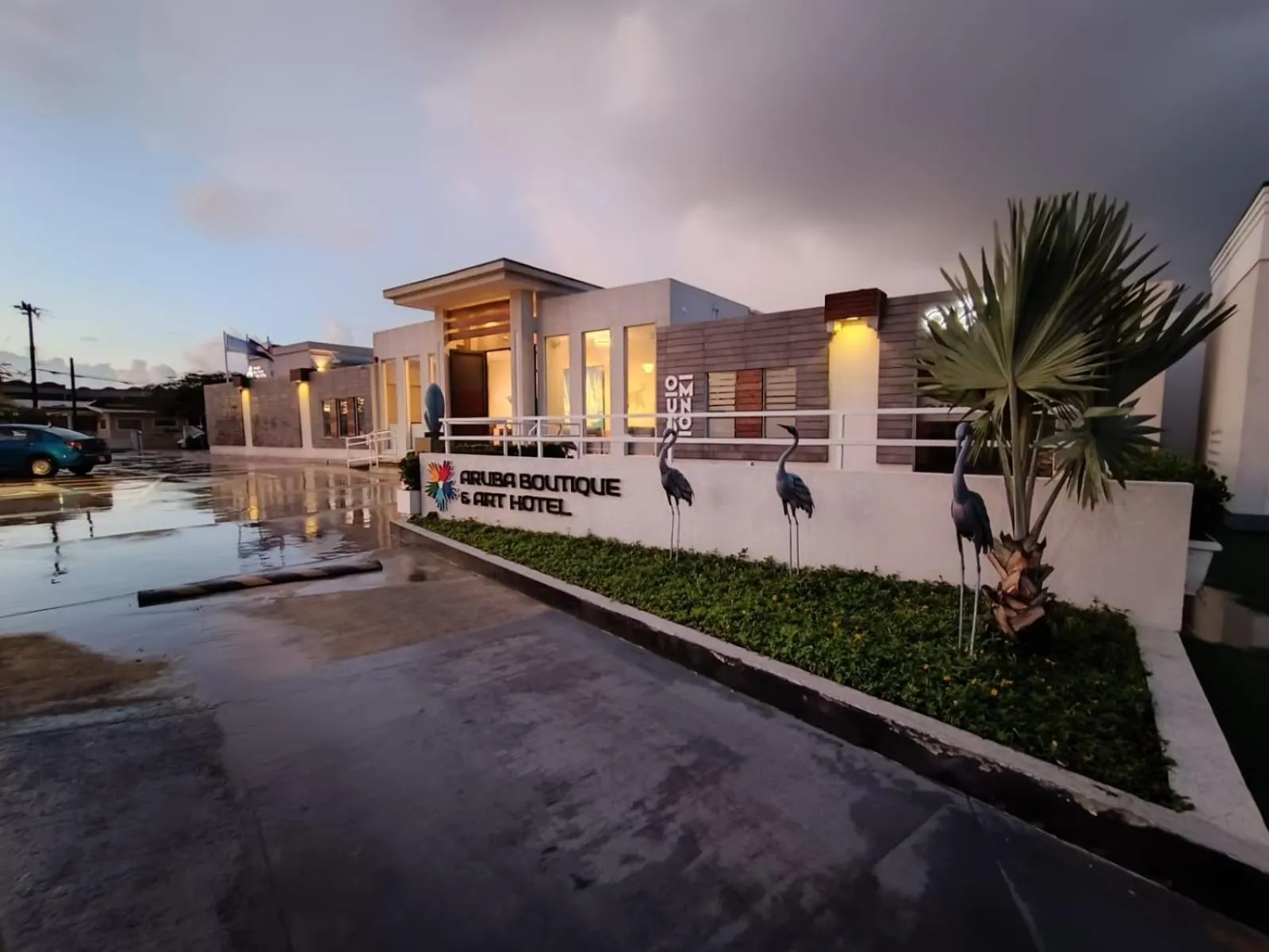 Aruba Boutique & Art Hotel - Adults Only