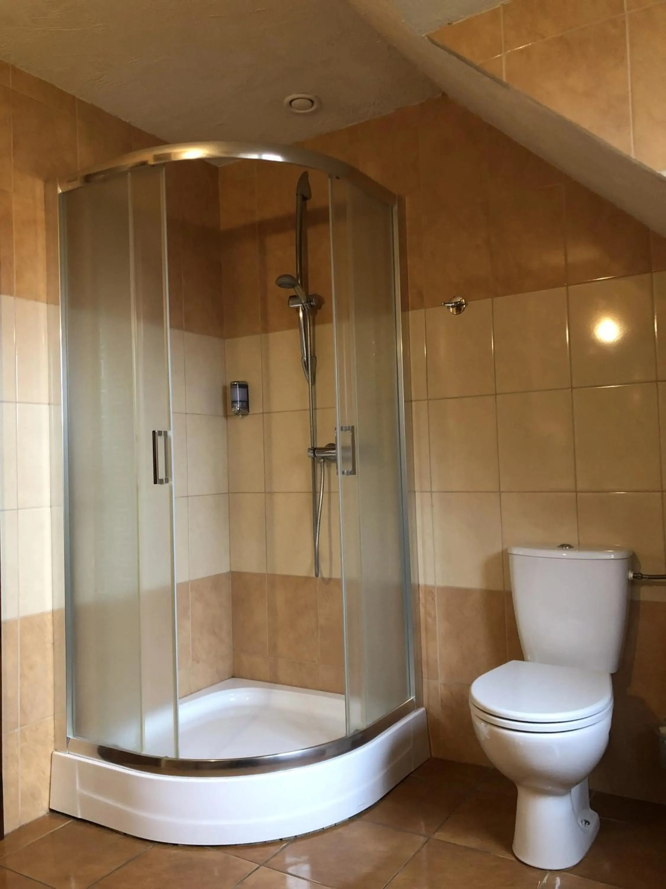 Shower in Folwark Polski