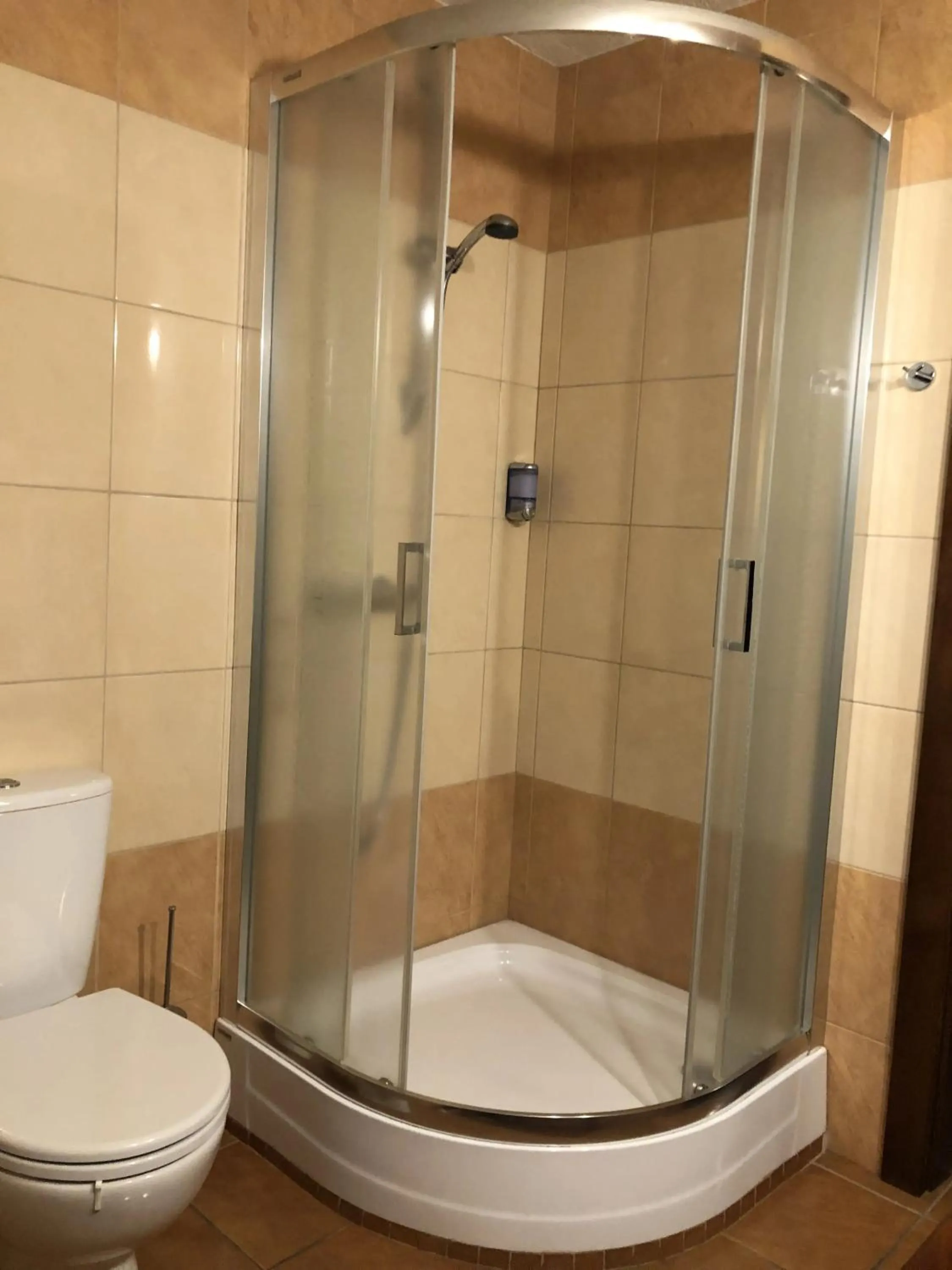 Shower in Folwark Polski