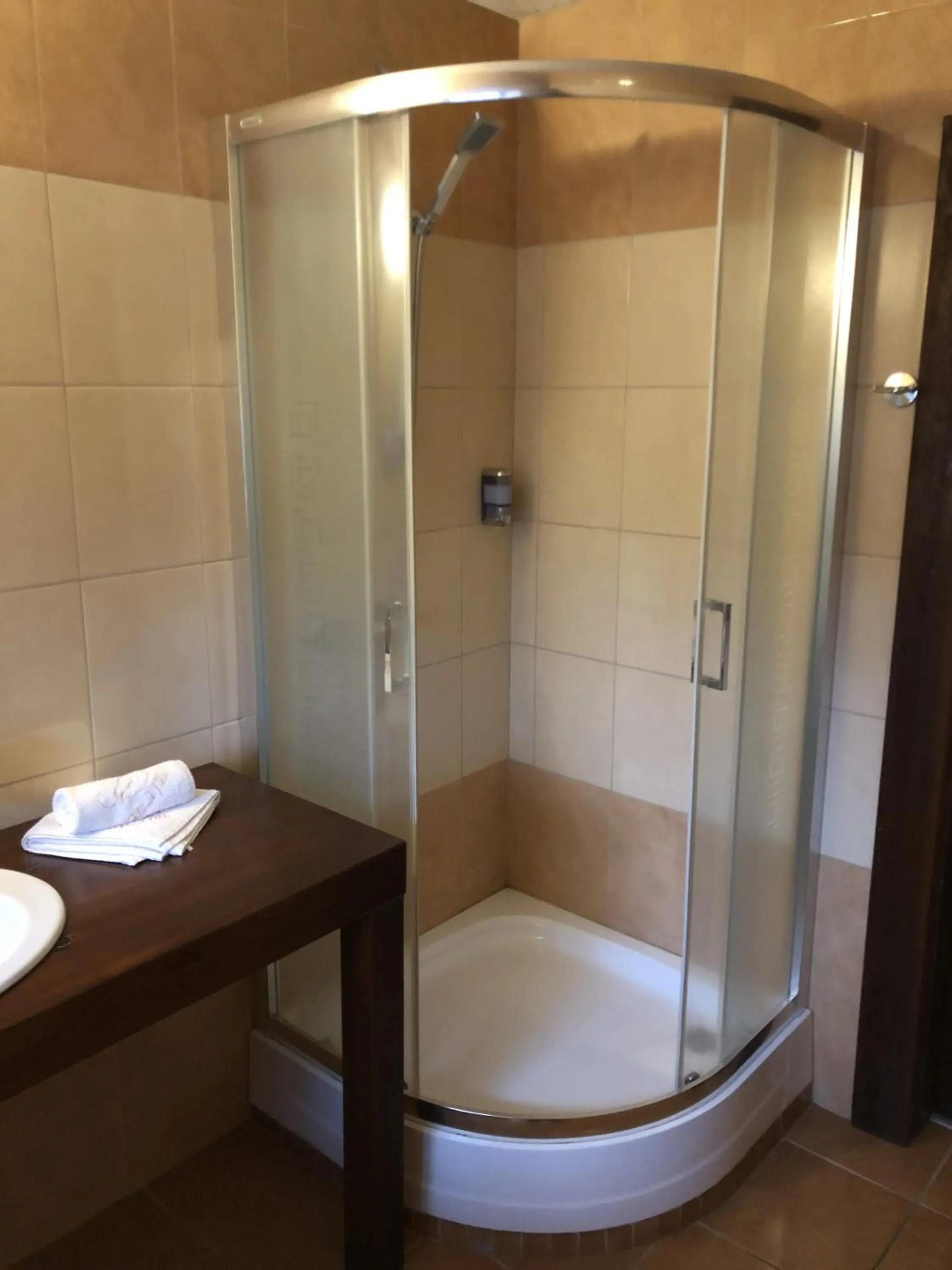 Shower in Folwark Polski