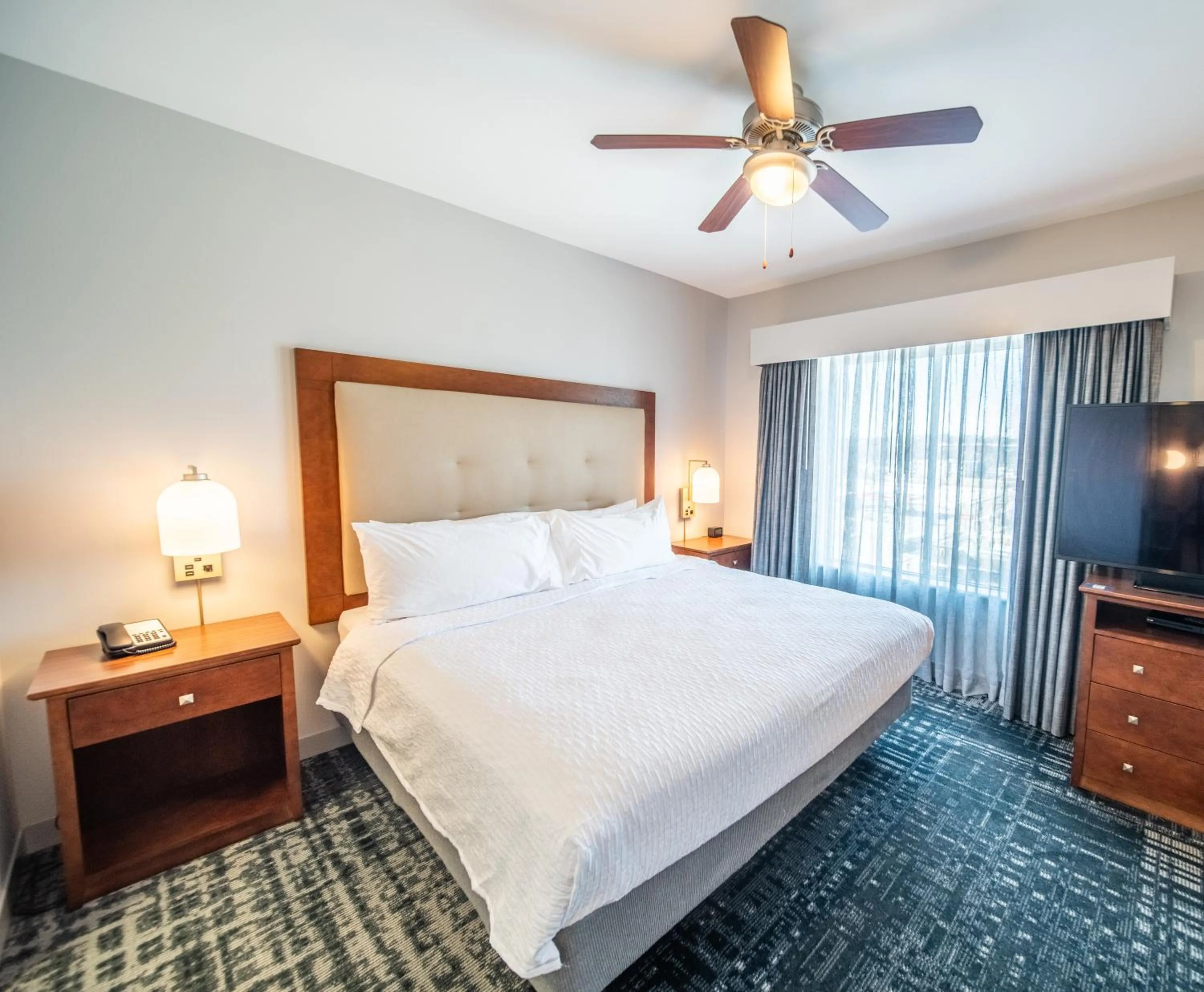 Bedroom, Bed in Homewood Suites by Hilton Rochester Mayo Clinic-St. Marys Campus