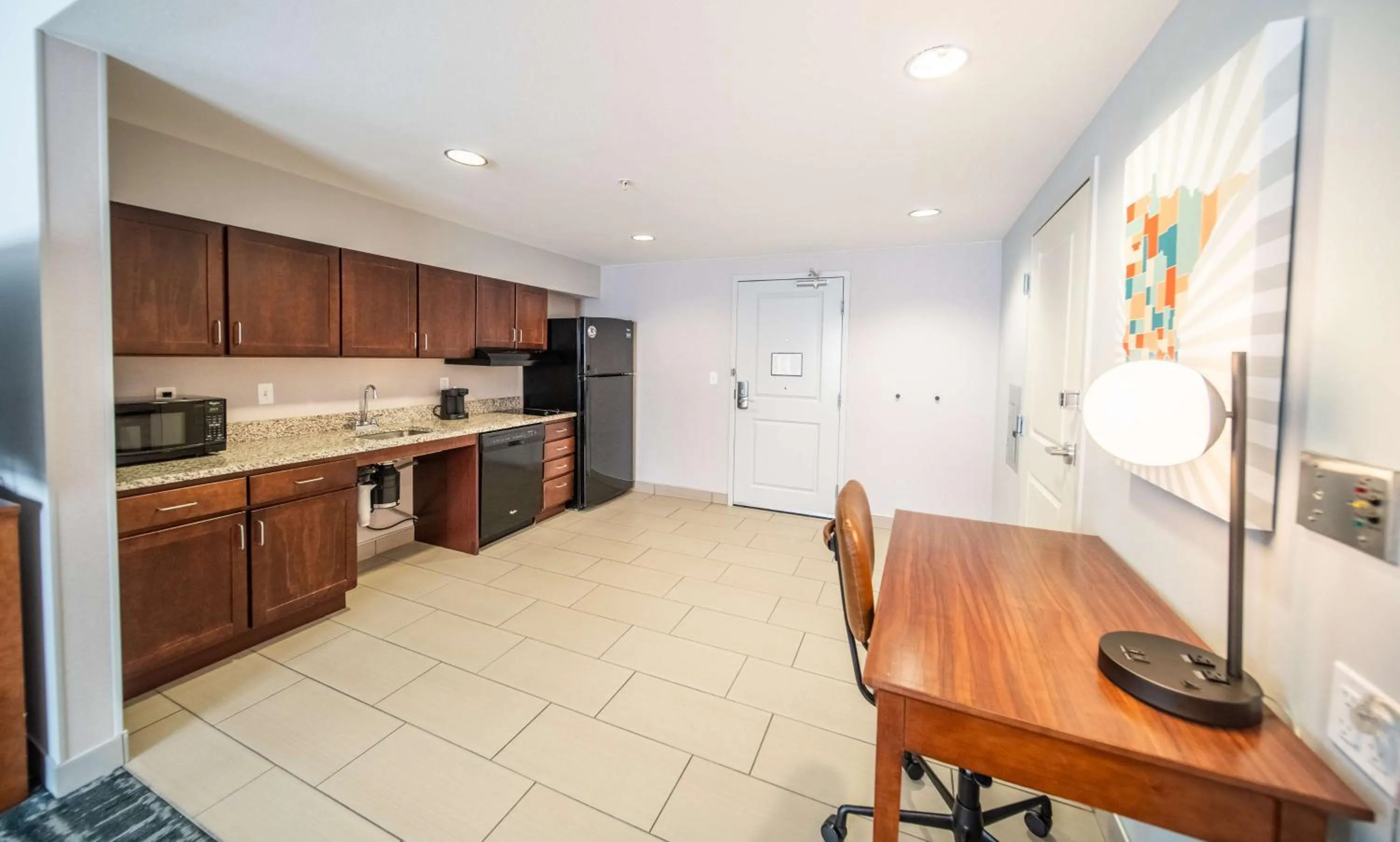 Kitchen or kitchenette in Homewood Suites by Hilton Rochester Mayo Clinic-St. Marys Campus