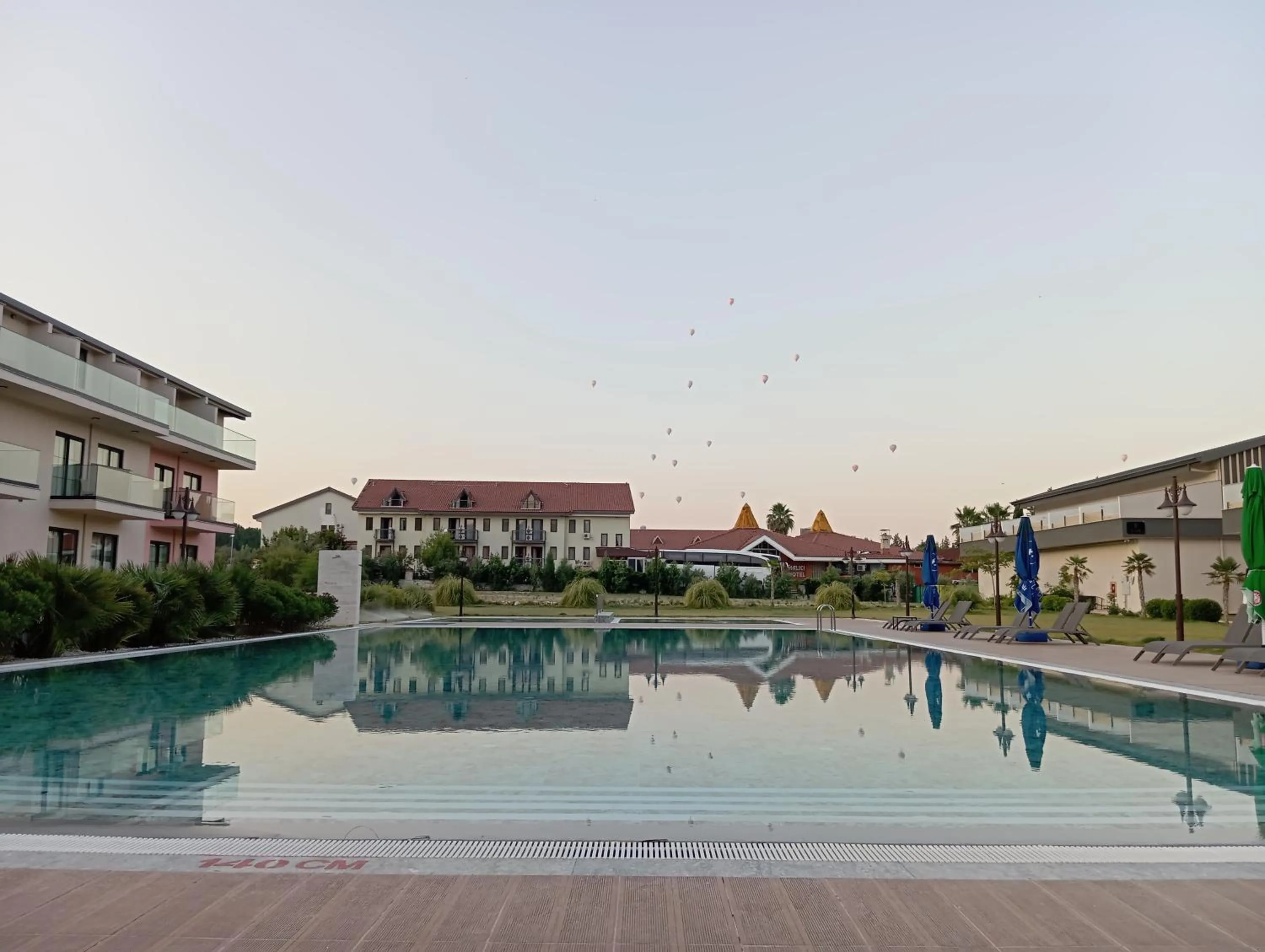 Property building in Pamukkale Kaya Termal Otel
