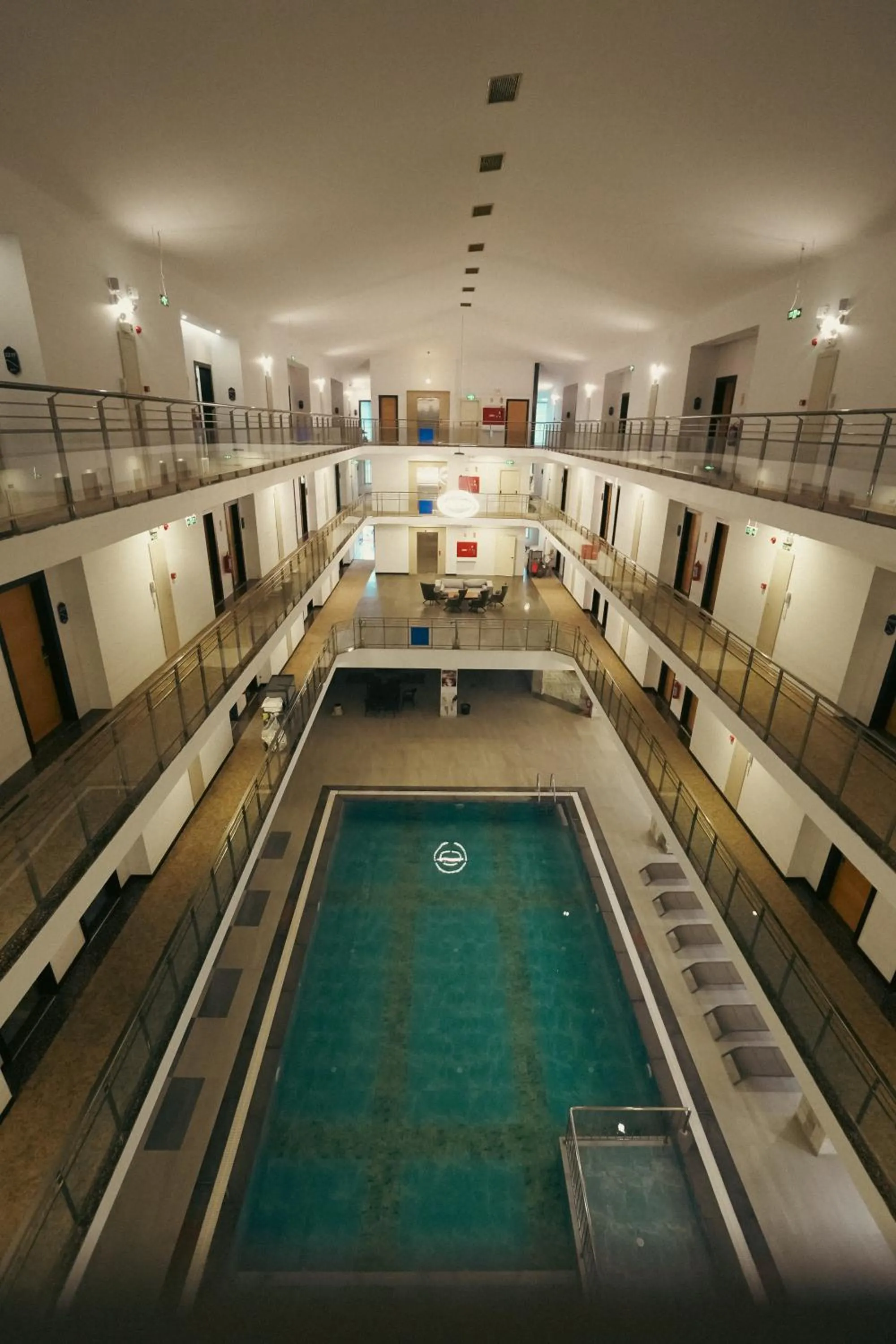 Swimming pool in Pamukkale Kaya Termal Otel