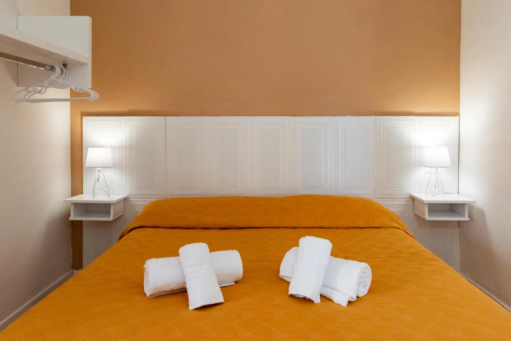 Bed in SOLARIS PAESTUM