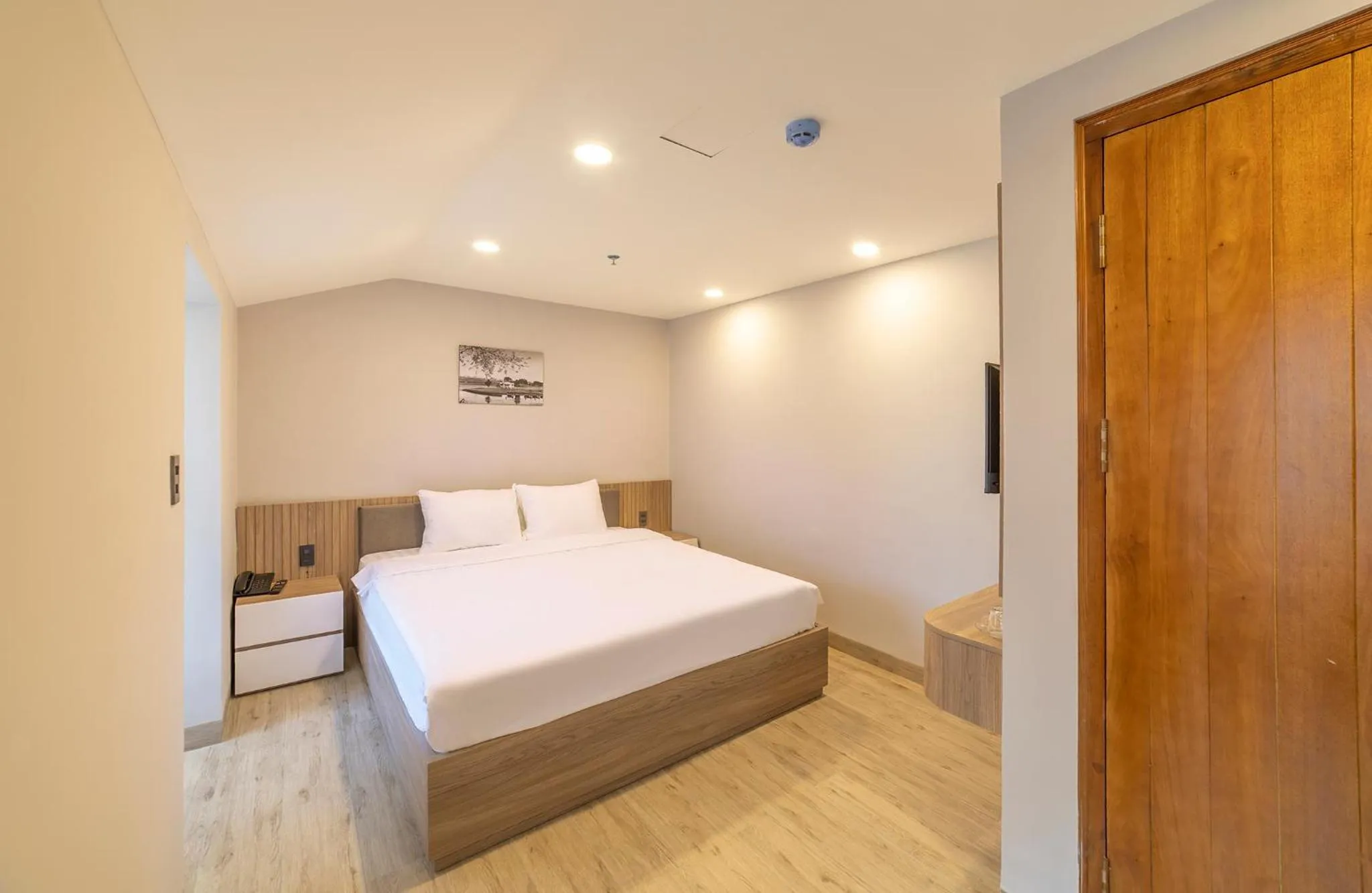 Bedroom in Nature Hotel - Win Happy