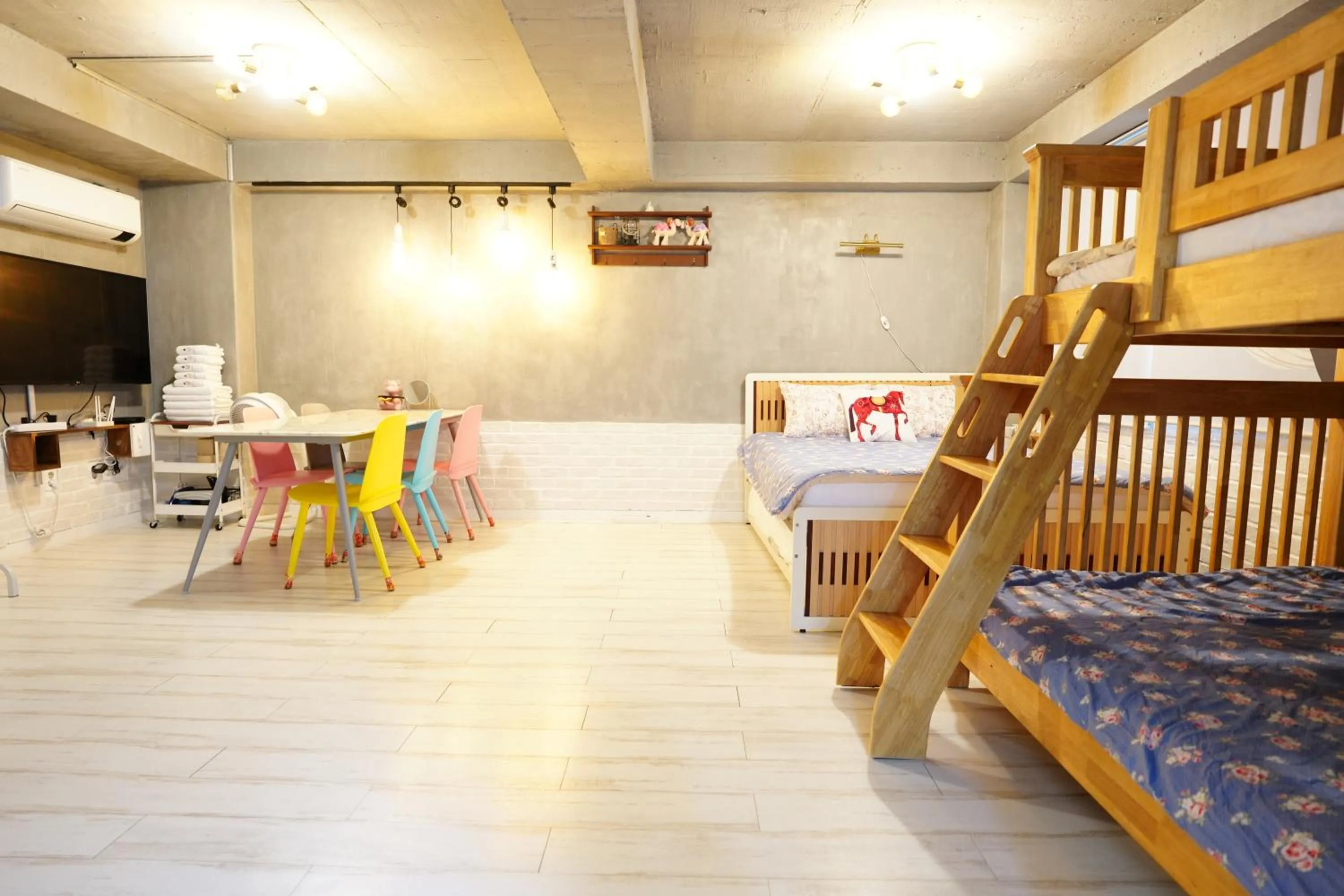 Bed in Residence Unicorn