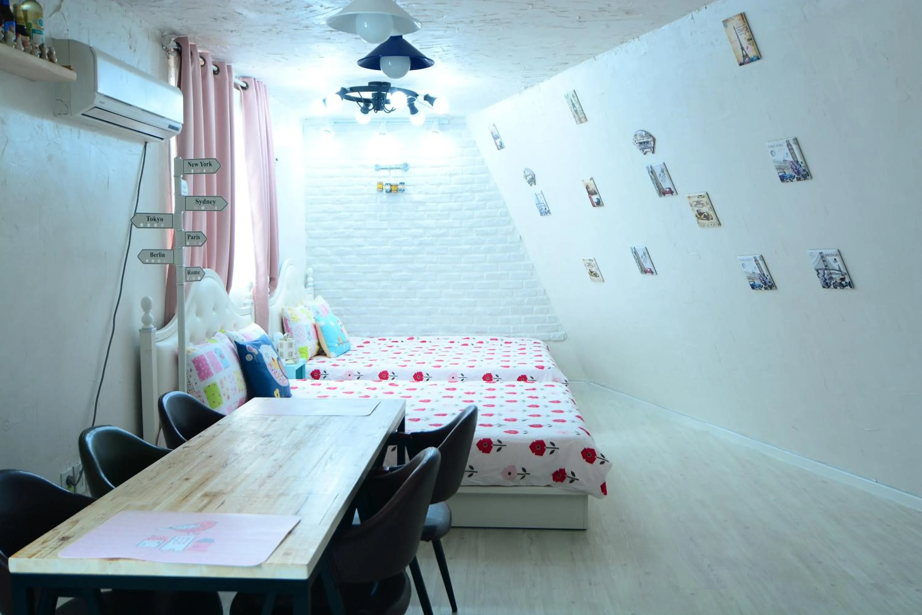 Other, Bed in Residence Unicorn