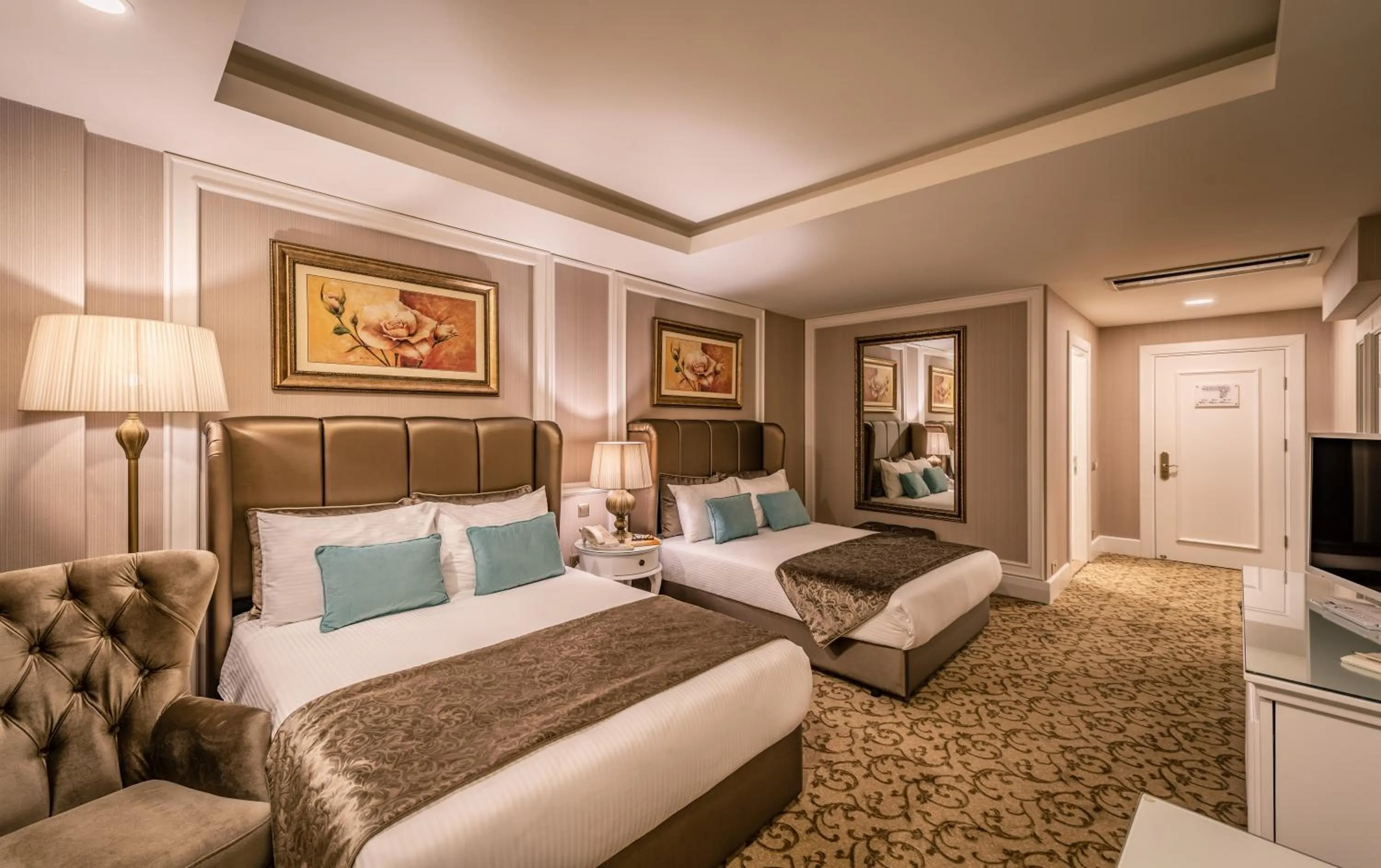 Bedroom, Bed in Vuni Palace Hotel & Casino & SPA