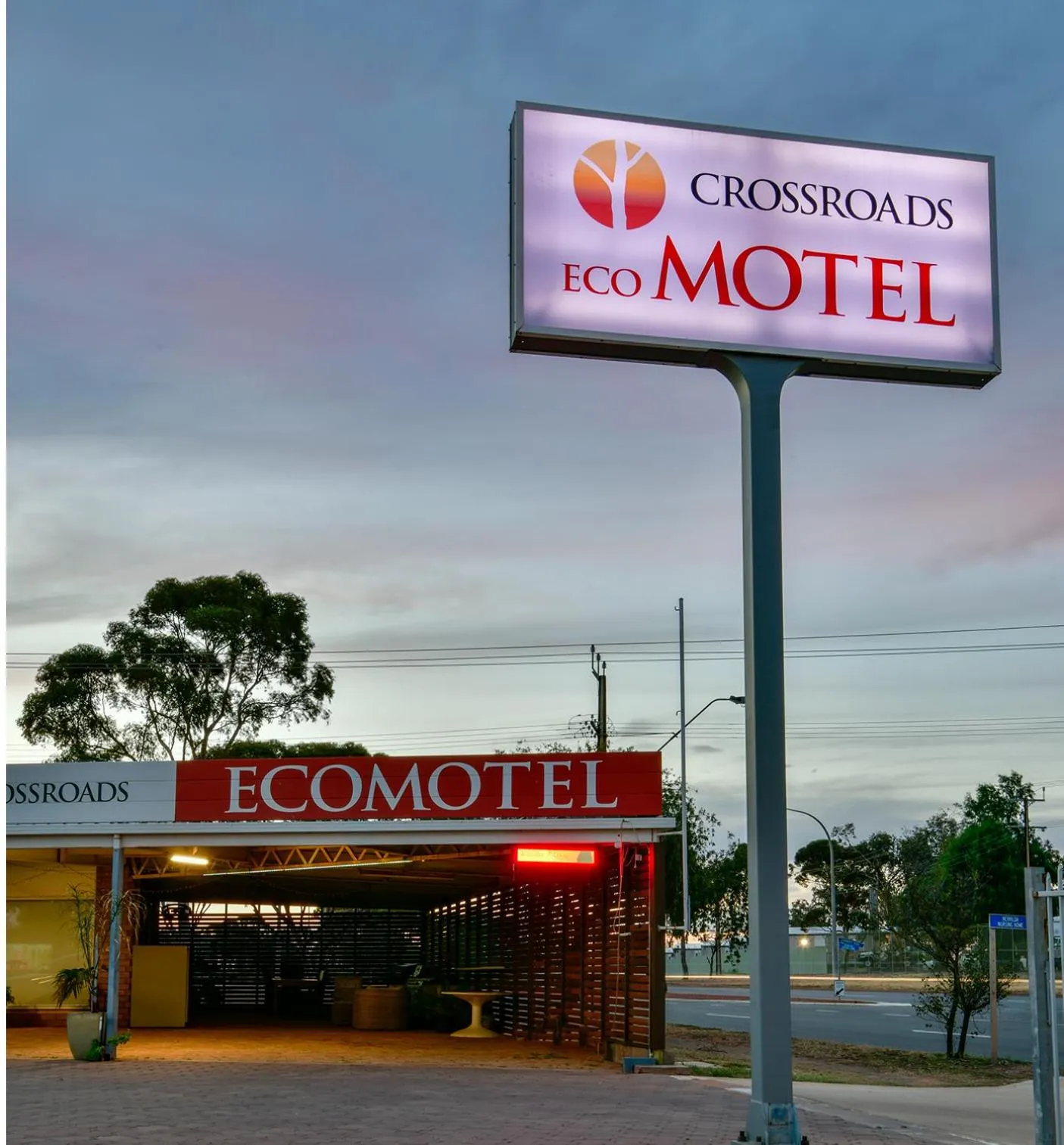 Property logo or sign in Crossroads Ecomotel