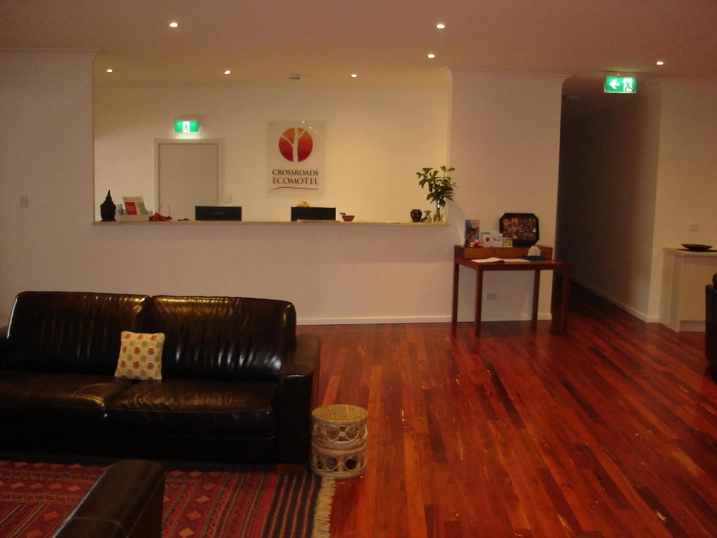 Lobby or reception in Crossroads Ecomotel