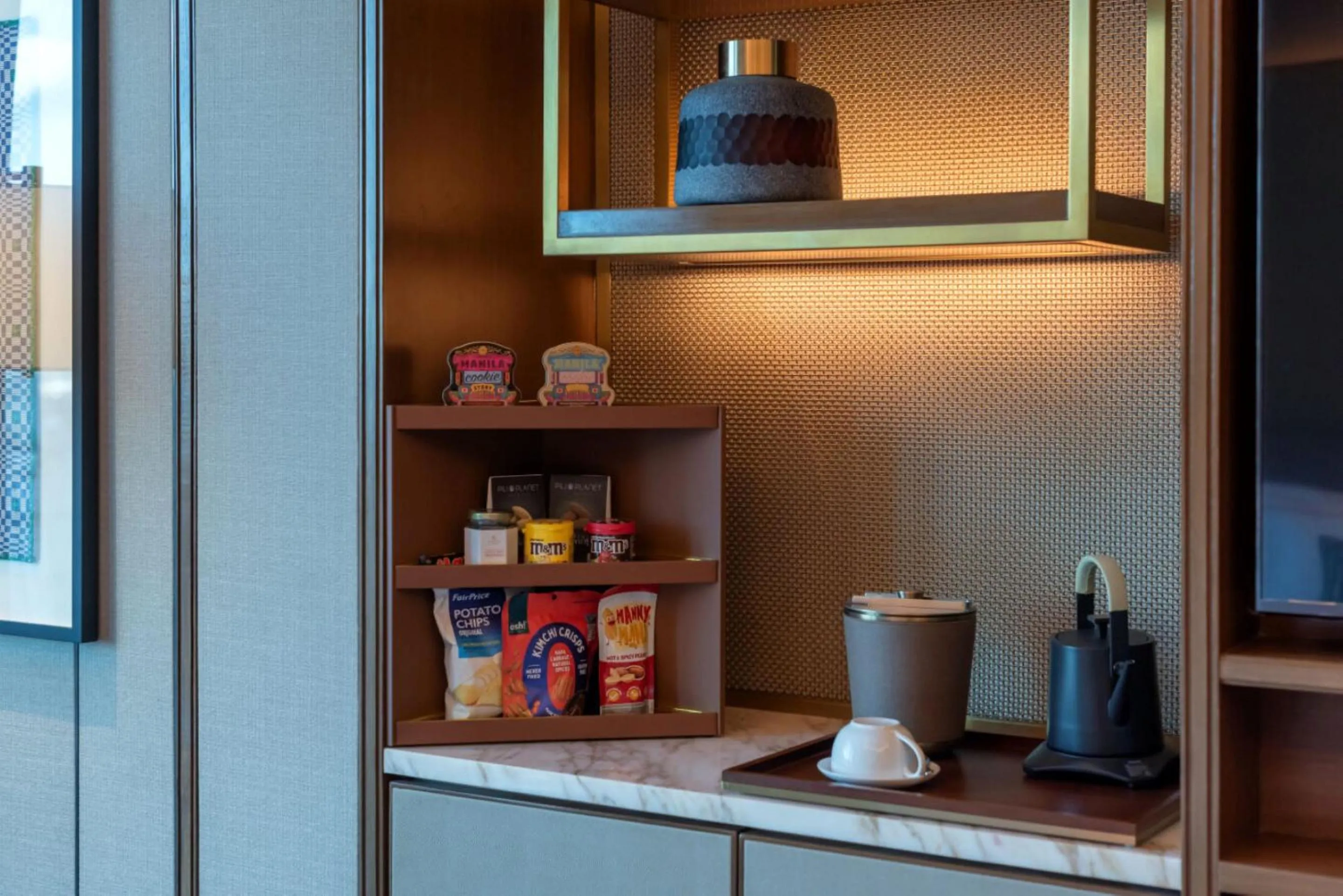 minibar in Solaire Resort North