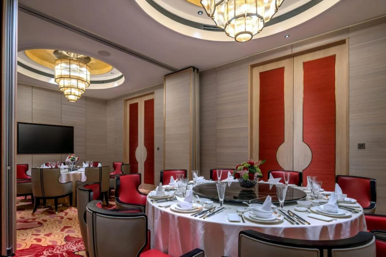 Restaurant/places to eat in Solaire Resort North
