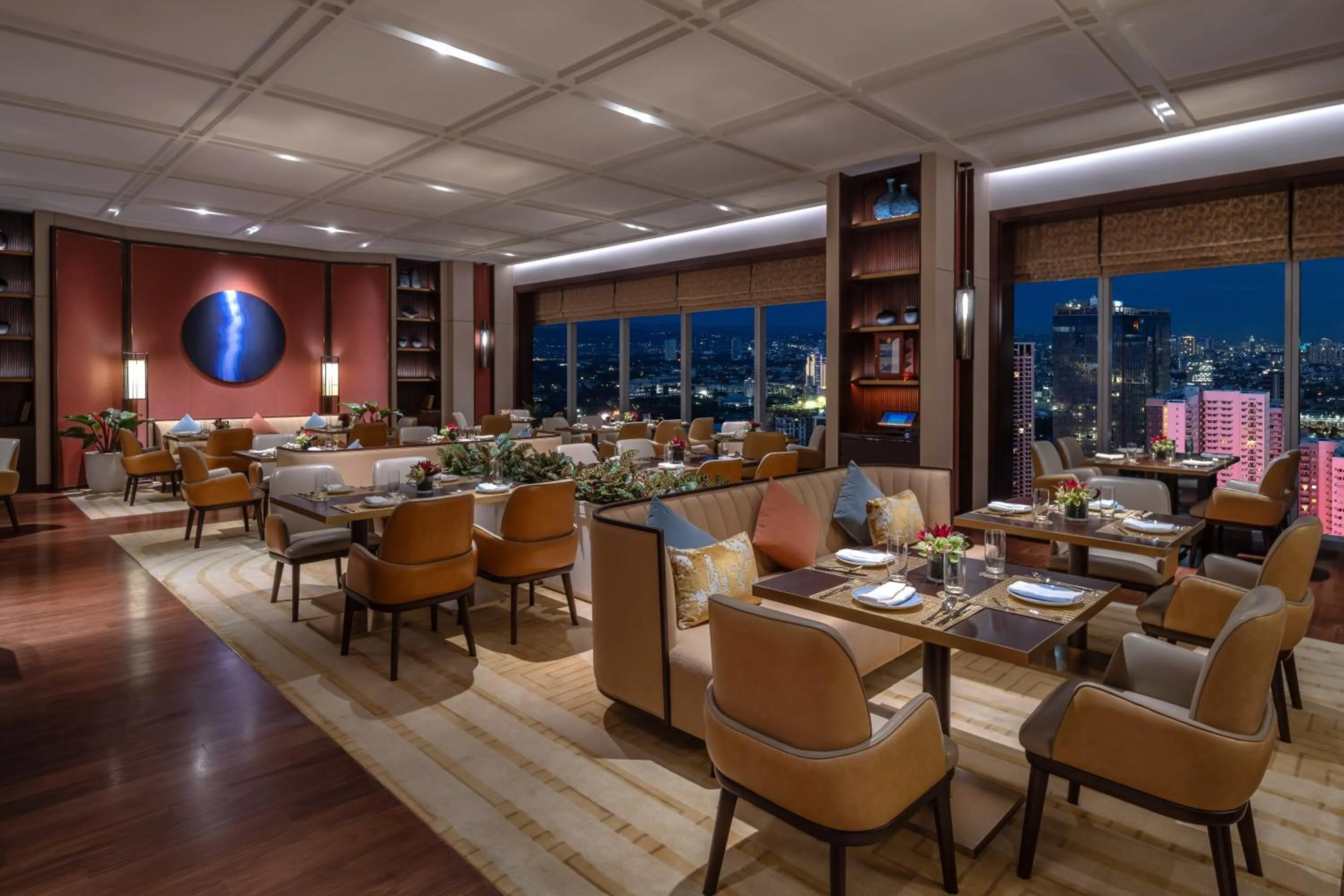 Restaurant/places to eat in Solaire Resort North