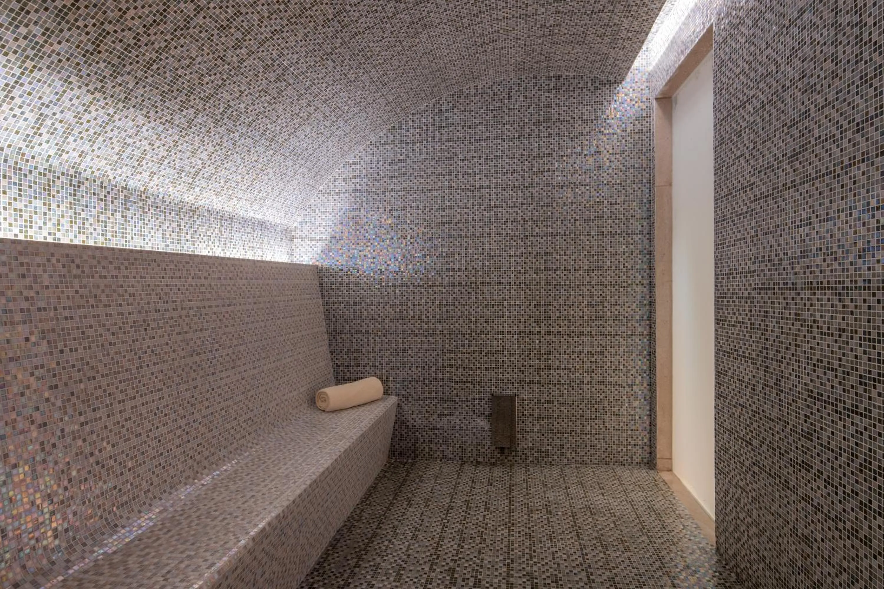 Spa and wellness centre/facilities in Solaire Resort North